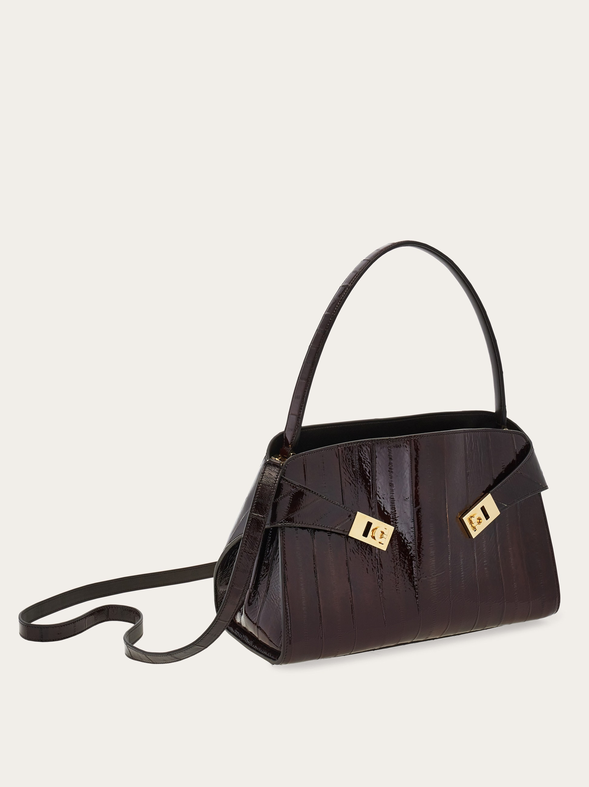 Hug soft shoulder bag (M) - 5