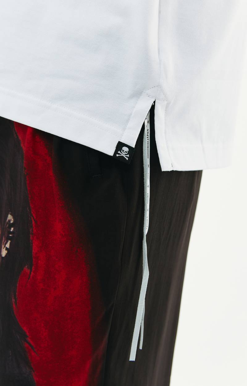 WHITE T-SHIRT WITH PATCHES 4