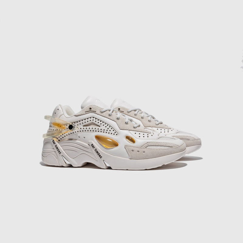 Raf Simons (RUNNER) CYCLON-21 outlook