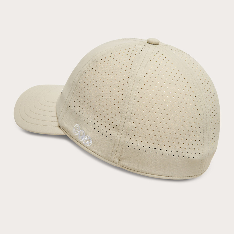 OAKLEY Oakley Peak Proformance Hat outlook