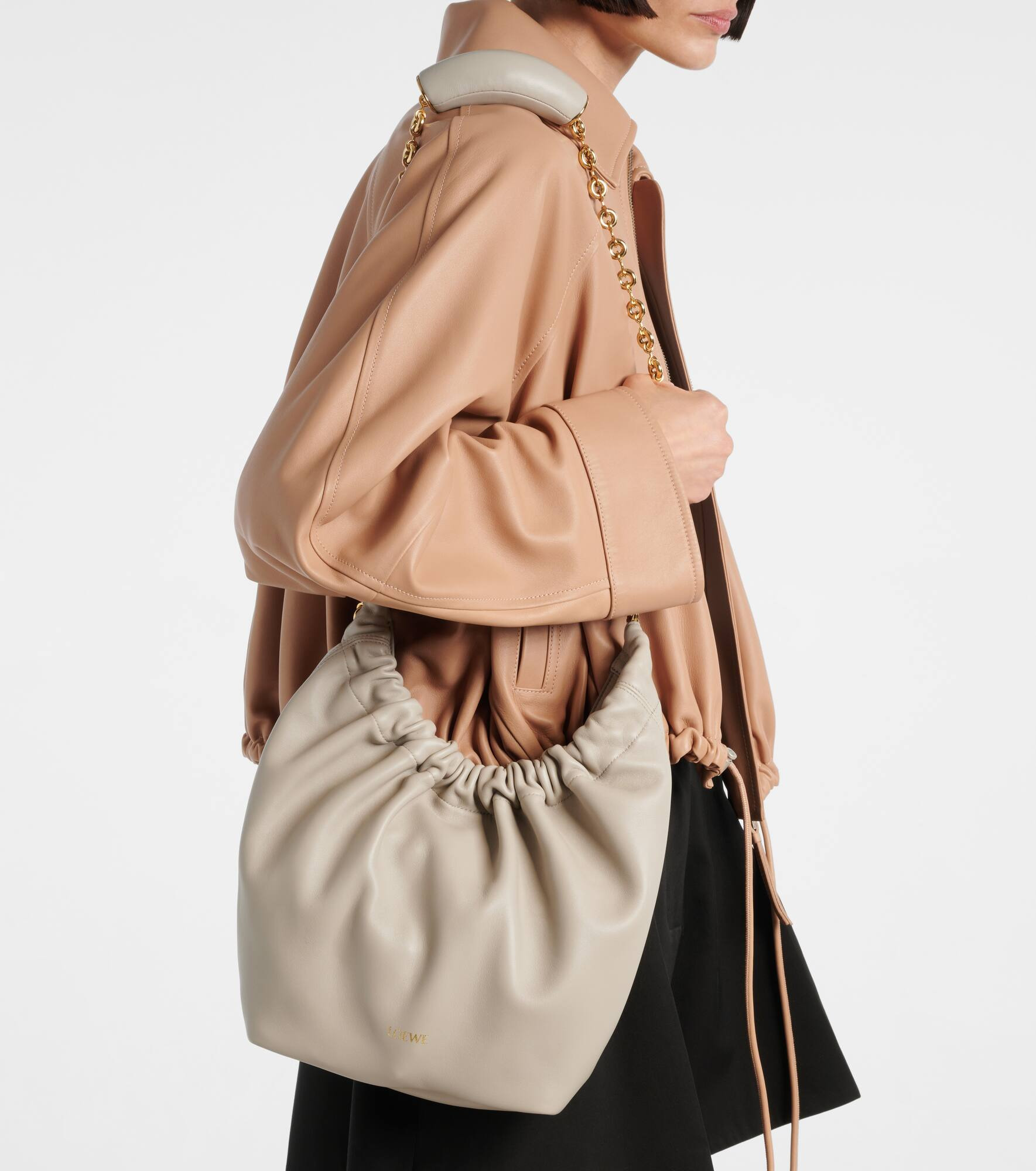 Squeeze Small leather shoulder bag - 7