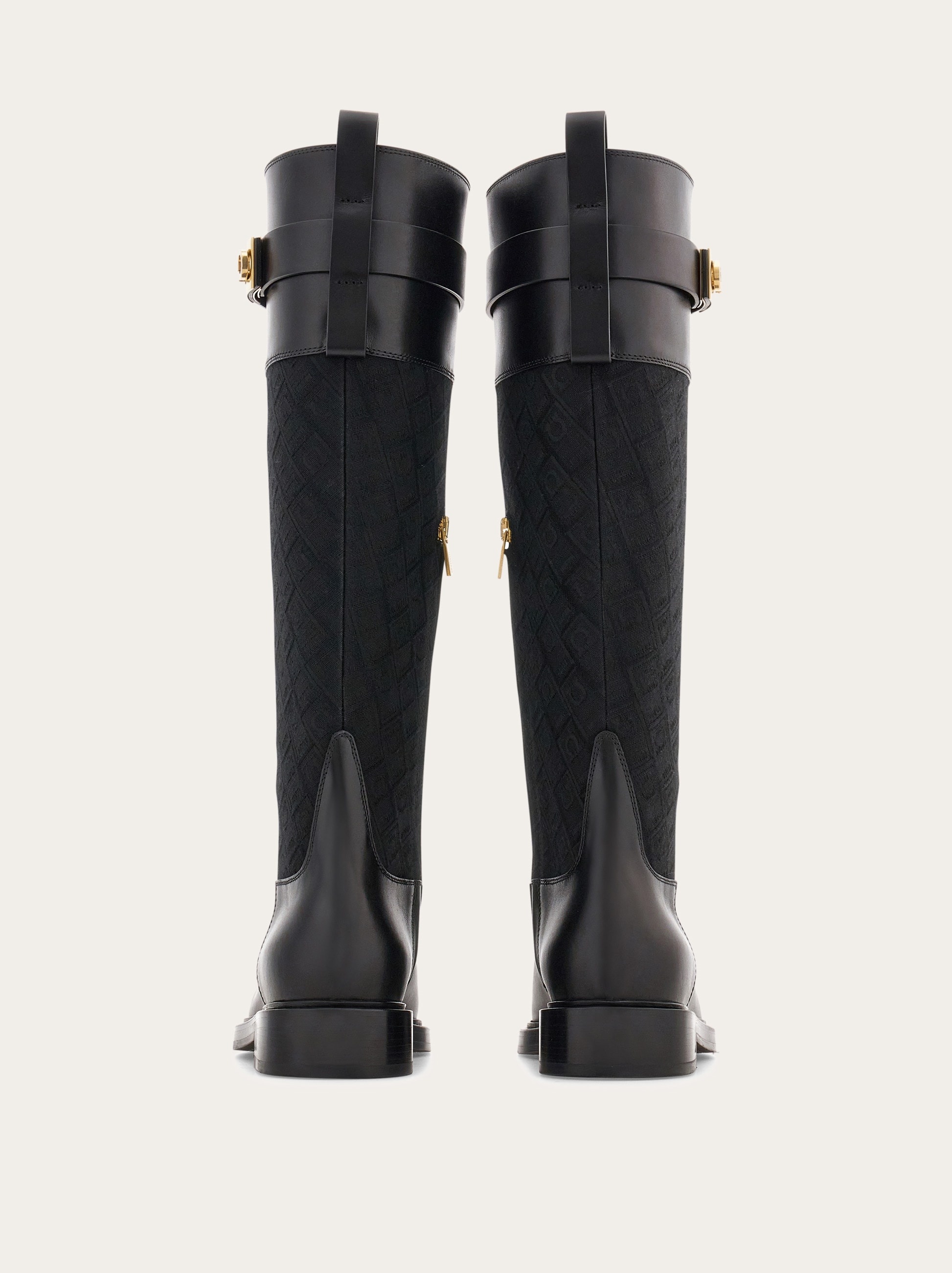 Hug buckle boot - 4