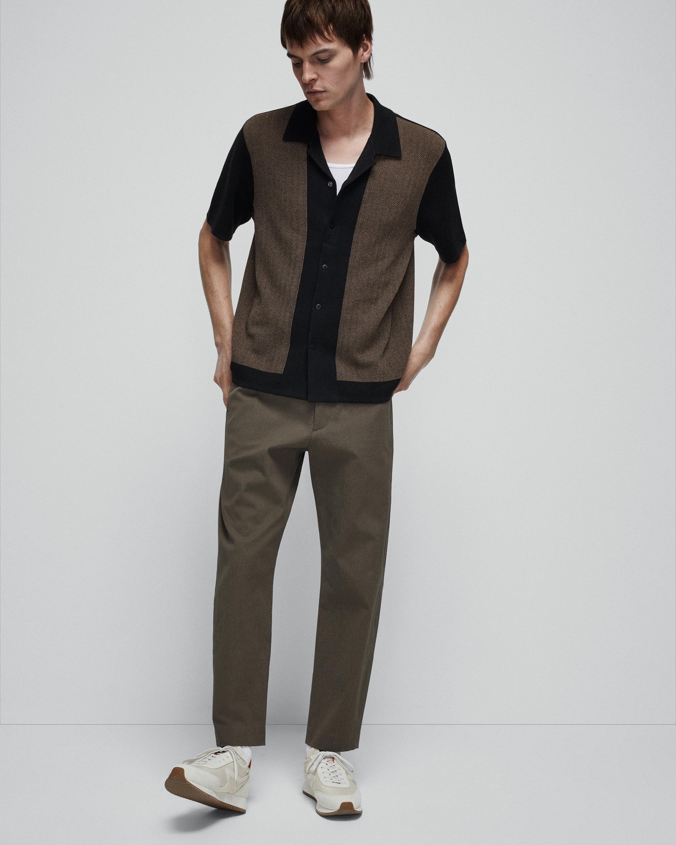 Shift Relaxed Trouser
Stretch Seersucker Pant - 2
