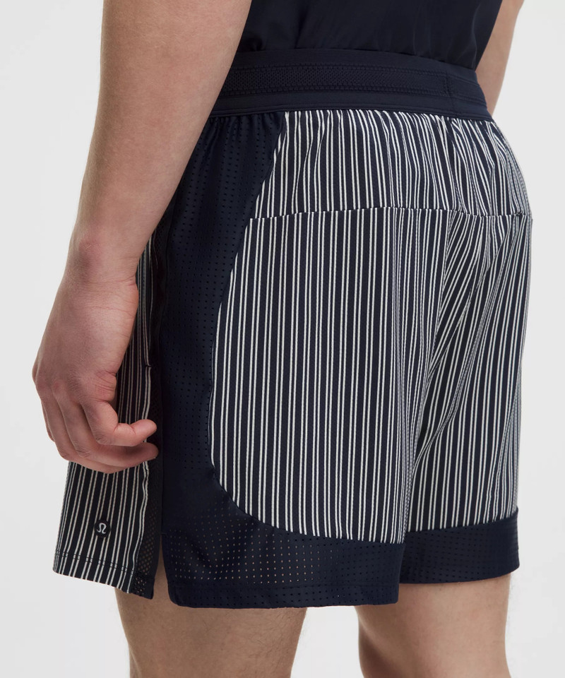 Mesh-Panelled Tennis Short 5" 8