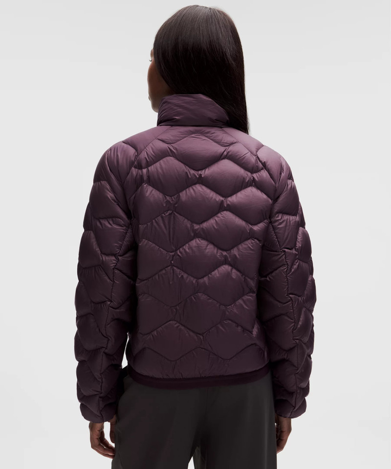 Featherweight 900-Down-Fill Quilted Jacket 3