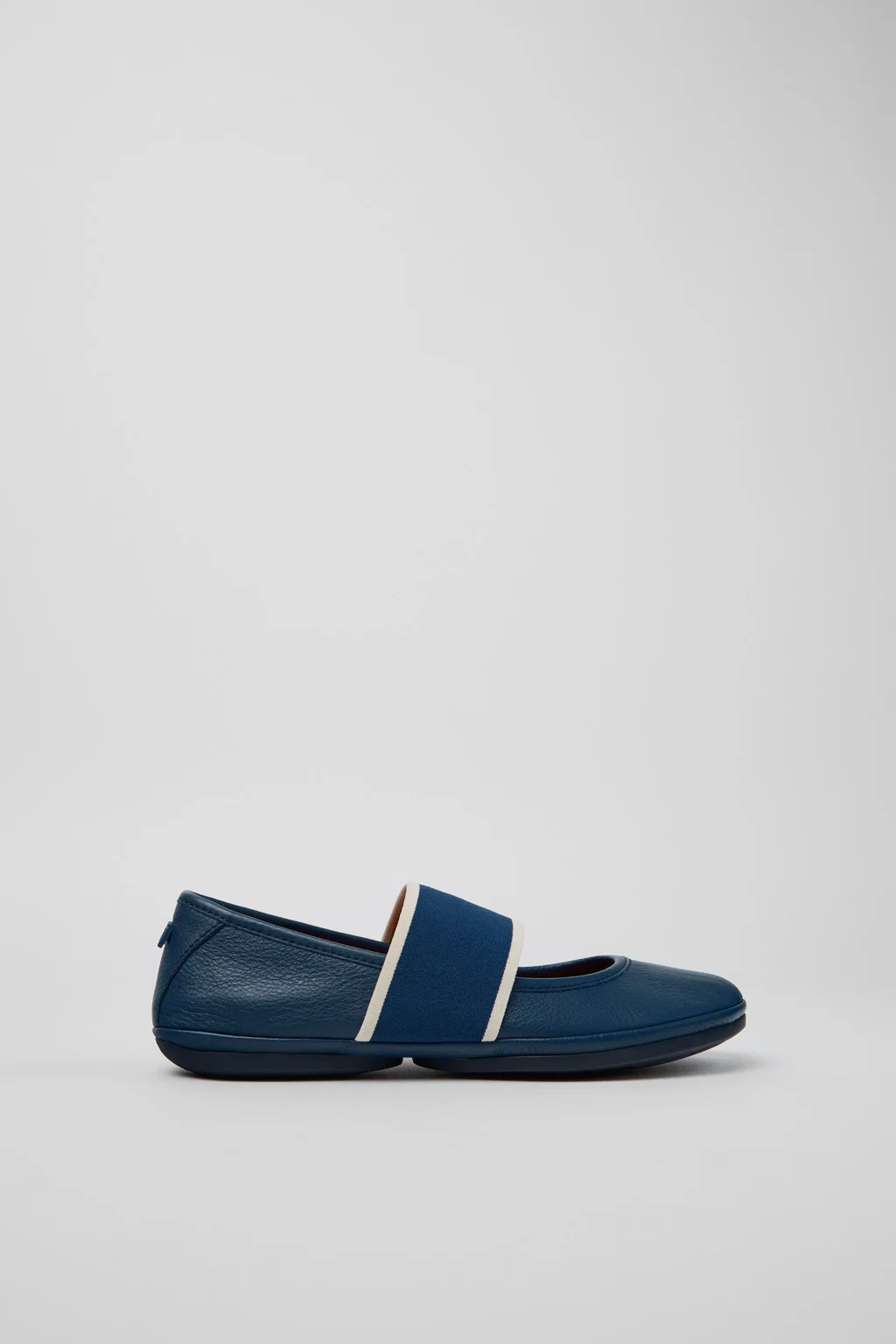 Right Nina Blue Leather Ballerinas for Women. - 1