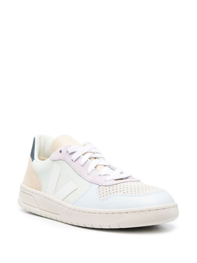 VEJA paneled-design leather sneakers outlook