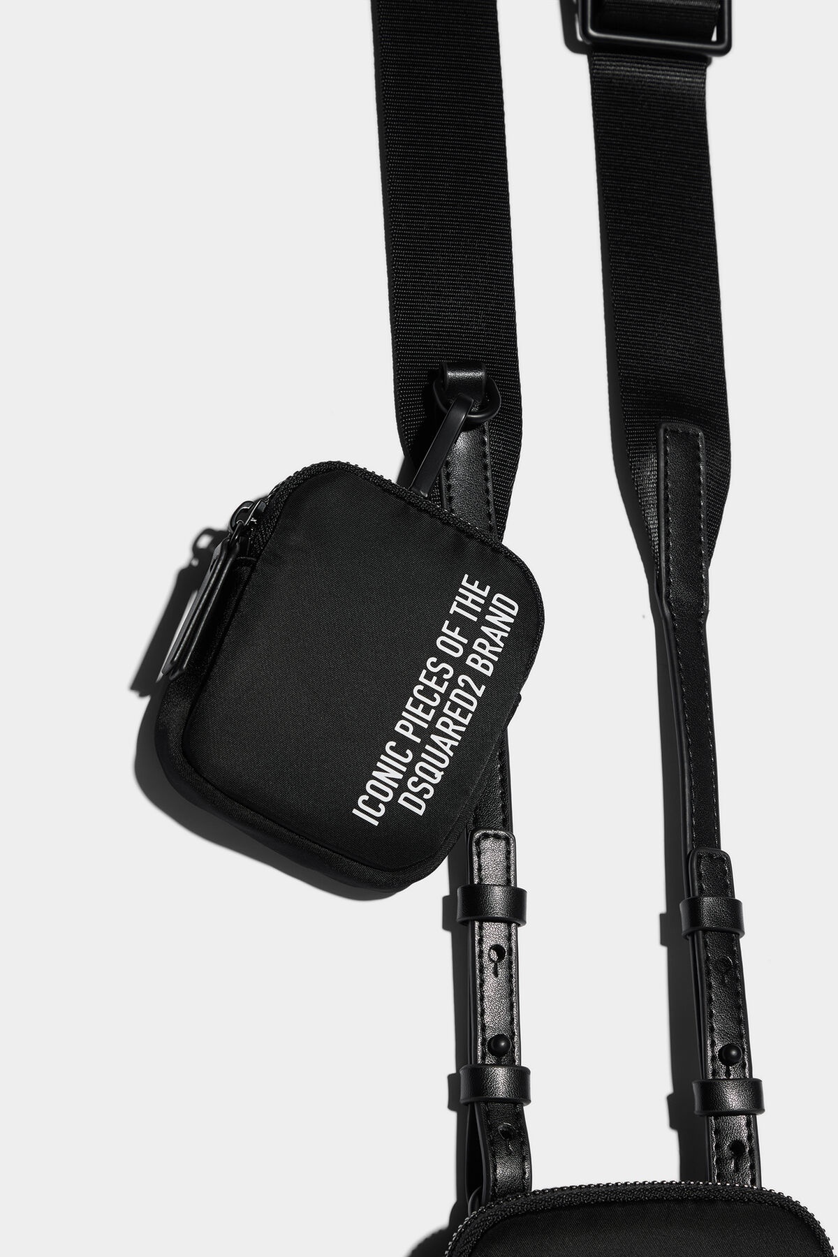 BE ICON CROSSBODY - 4