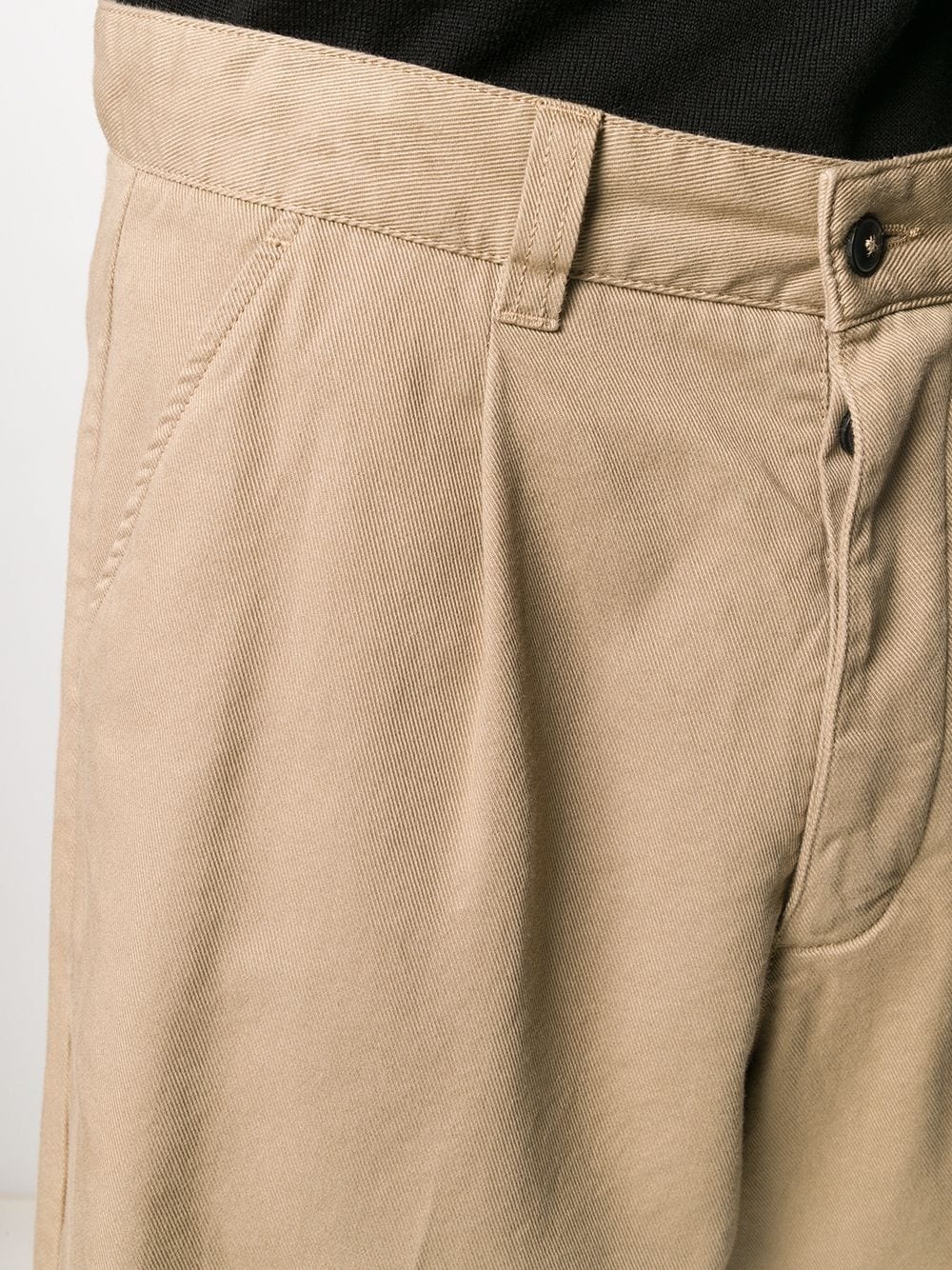 Men Pleated Bermuda Shorts - 5