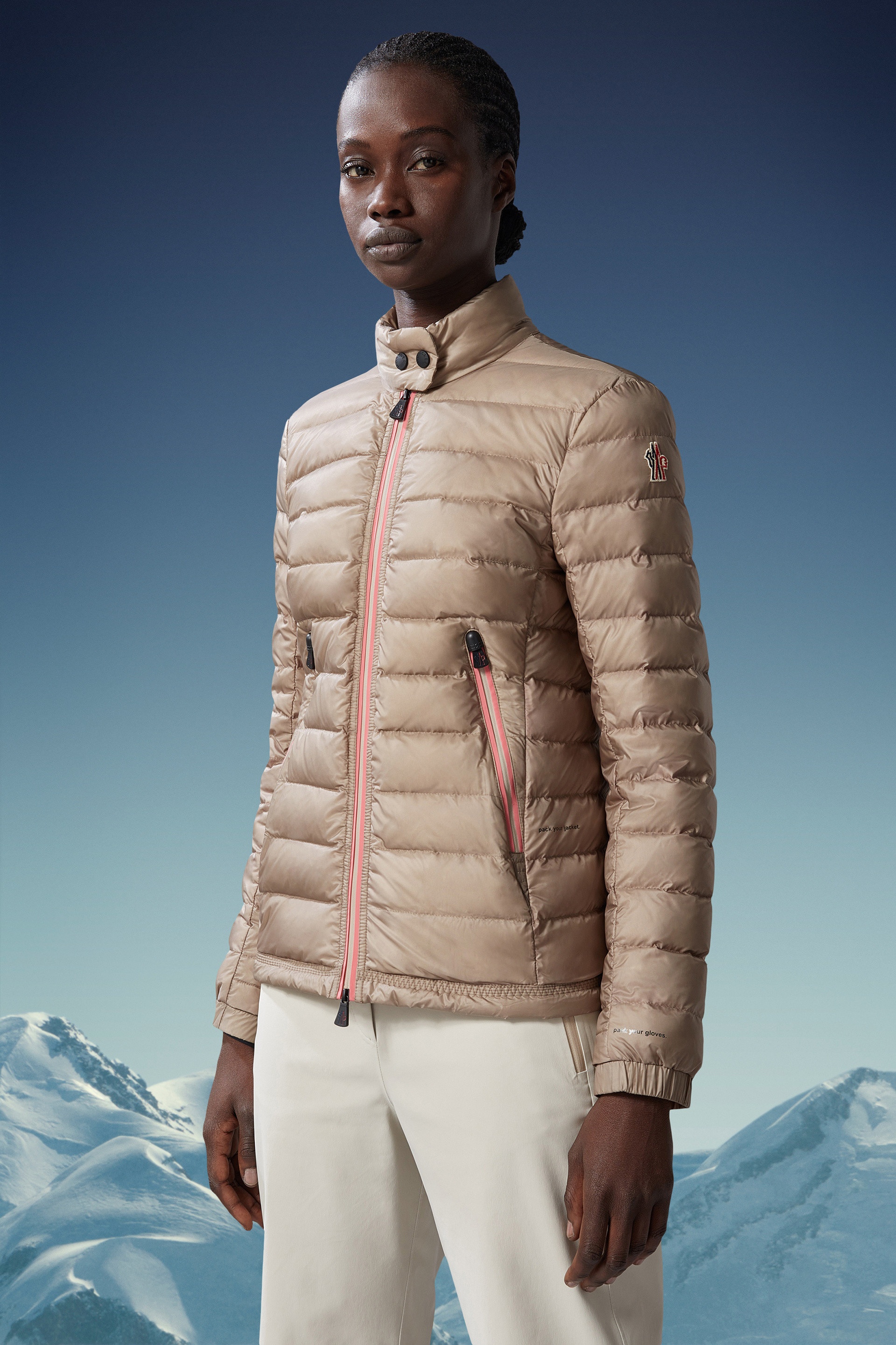 Moncler Walibi Short Down Jacket | REVERSIBLE