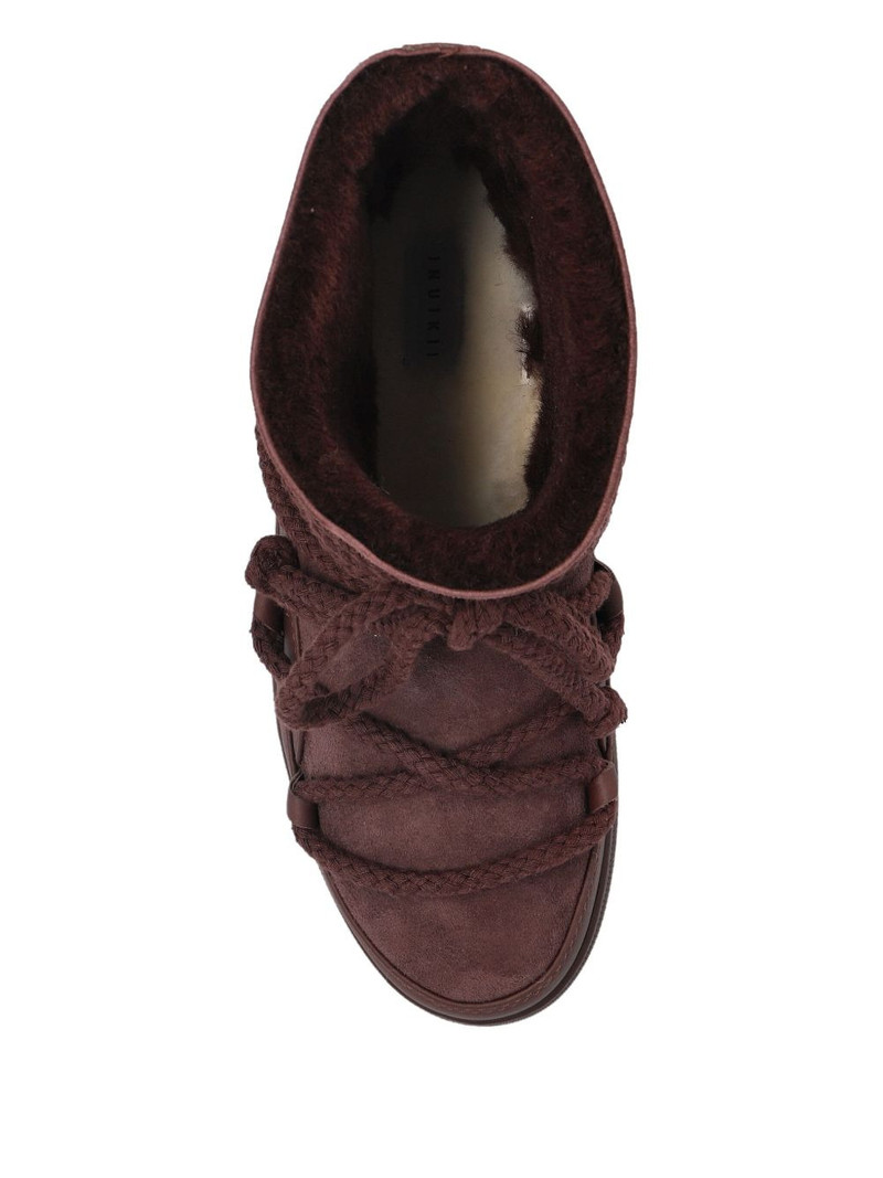 Classic boots 3