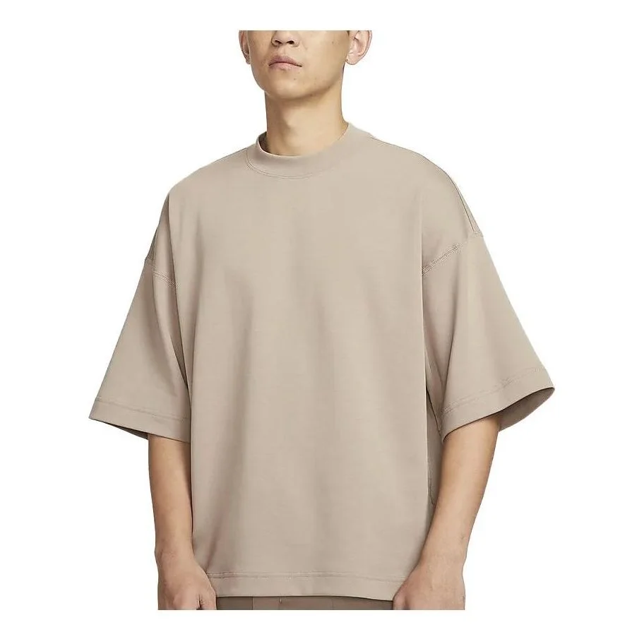 Nike Sportswear Tech Fleece Oversized T-Shirt 'Khaki' FB8166-247 - 1