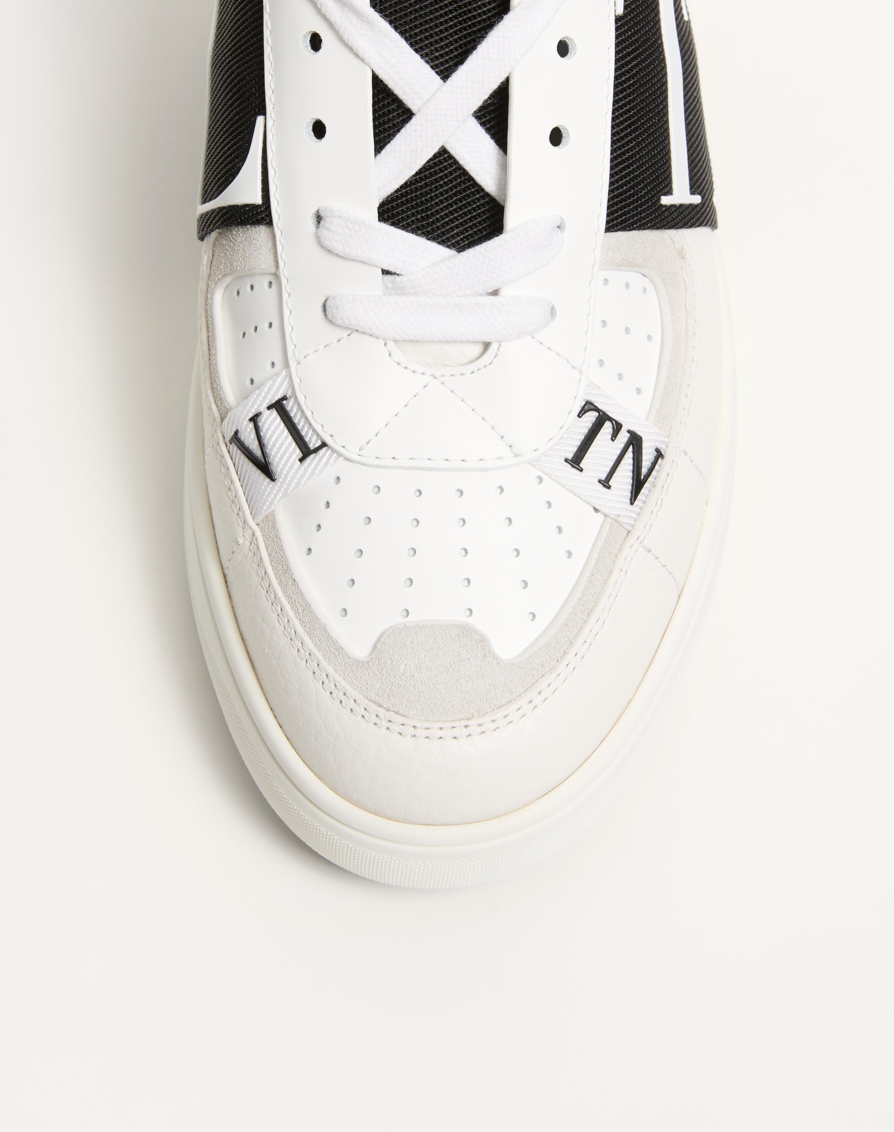LOW-TOP CALFSKIN VL7N SNEAKER WITH BANDS - 7