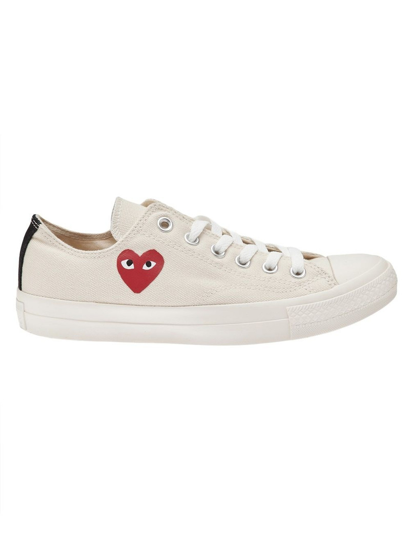 Comme des Garçons PLAY lo sneaker outlook