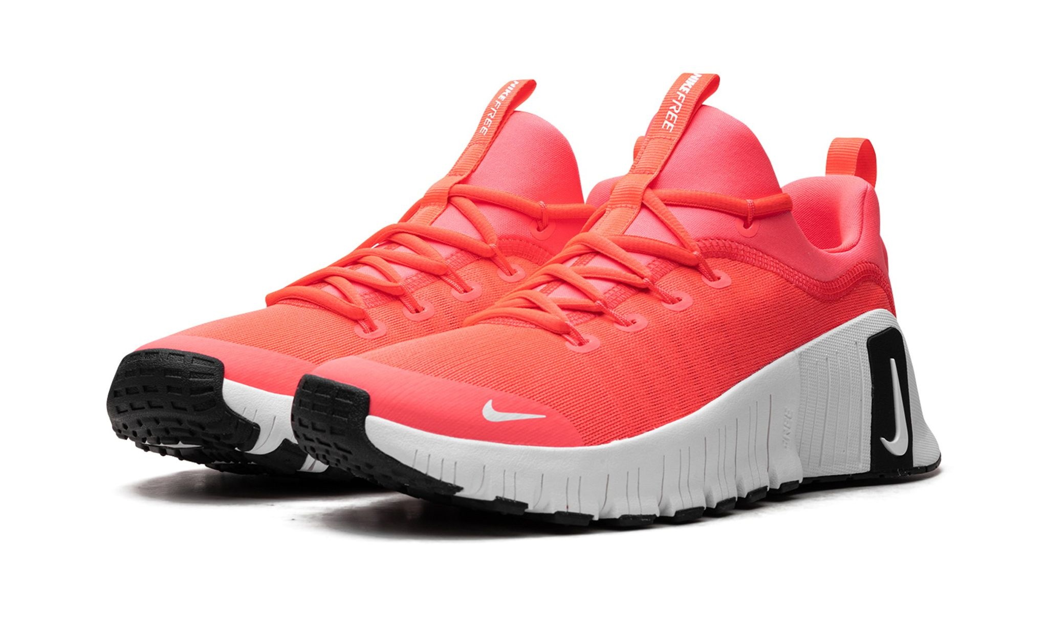 Free Metcon 6 WMNS "Hot Punch" - 2