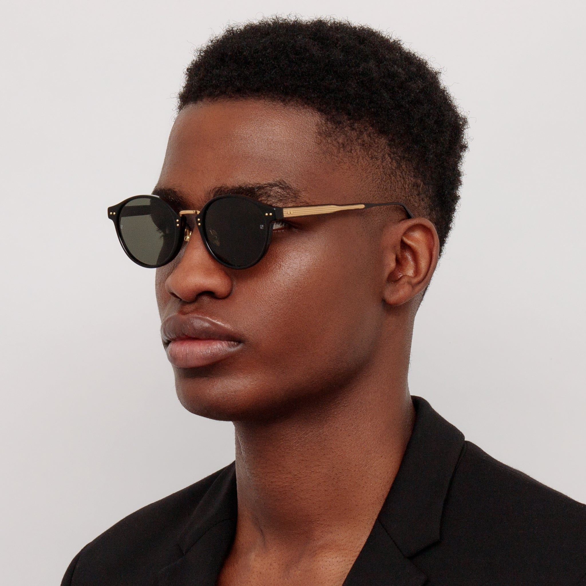 Marco Oval Sunglasses in Black - 3