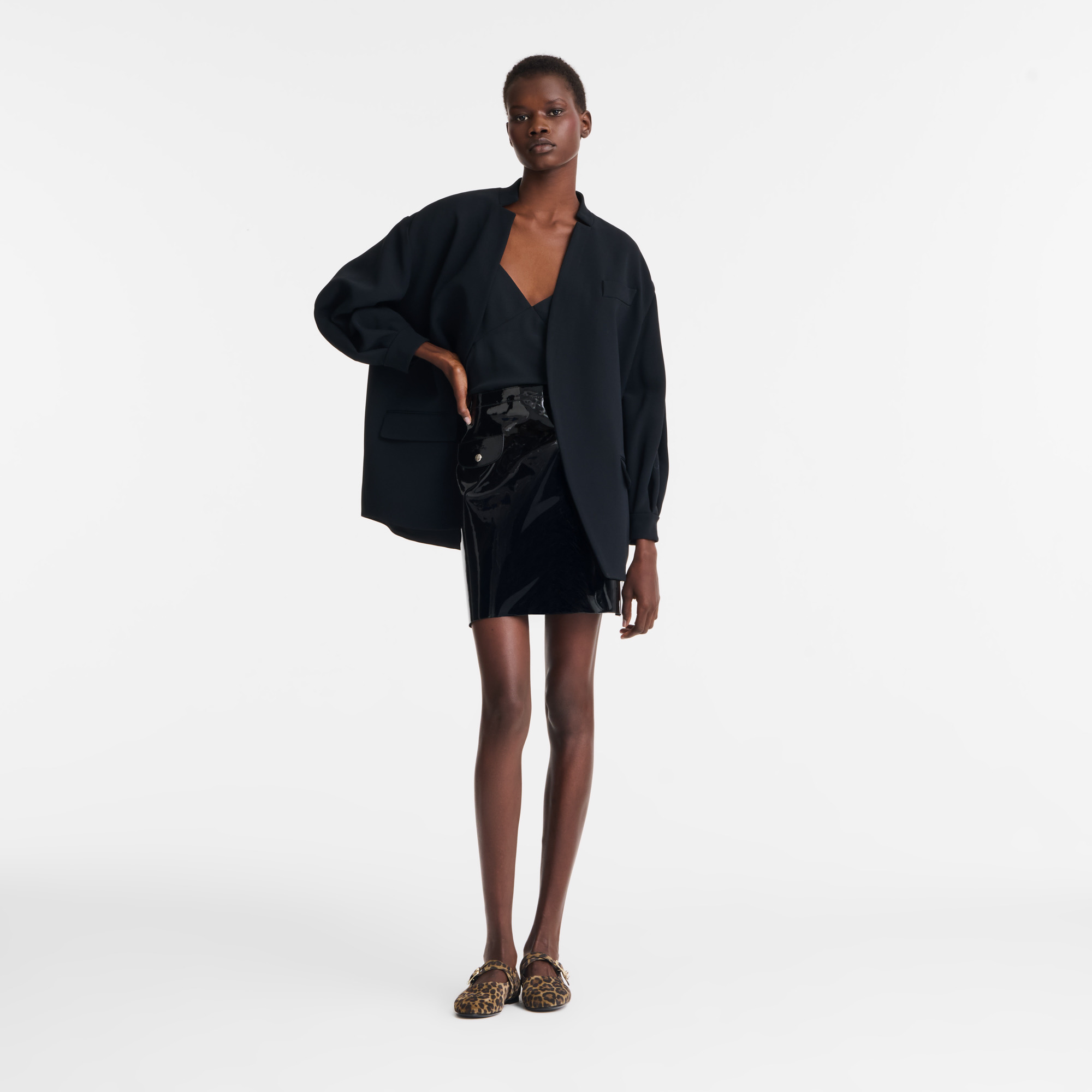 Black - Crepe - 2