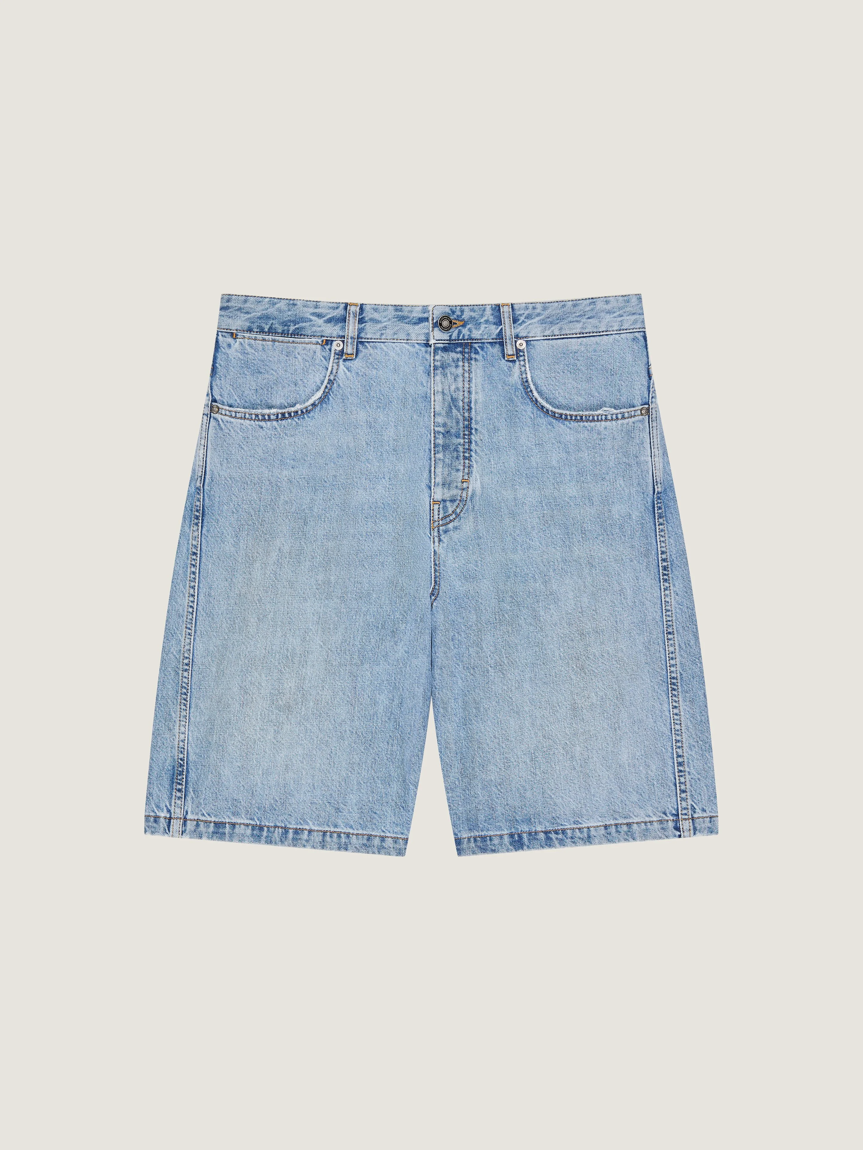 COUTURE SEAM BERMUDA SHORTS IN LIGHT BLUE DENIM - 1