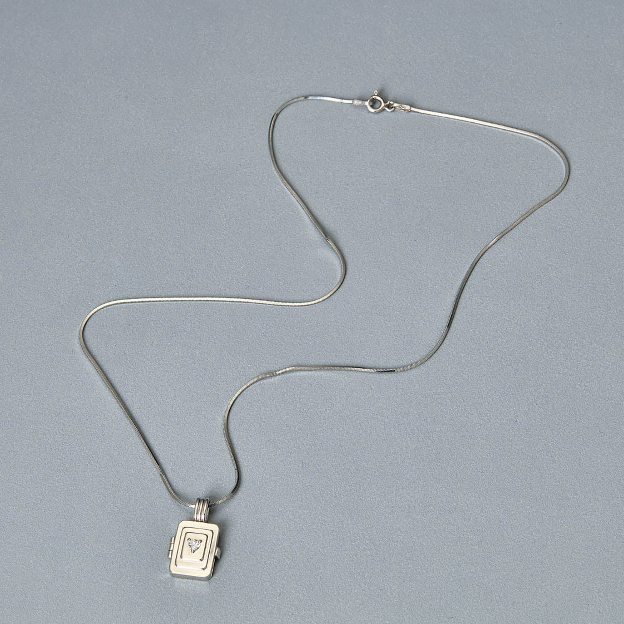Silver Beekman Heart Locket Necklace - 5
