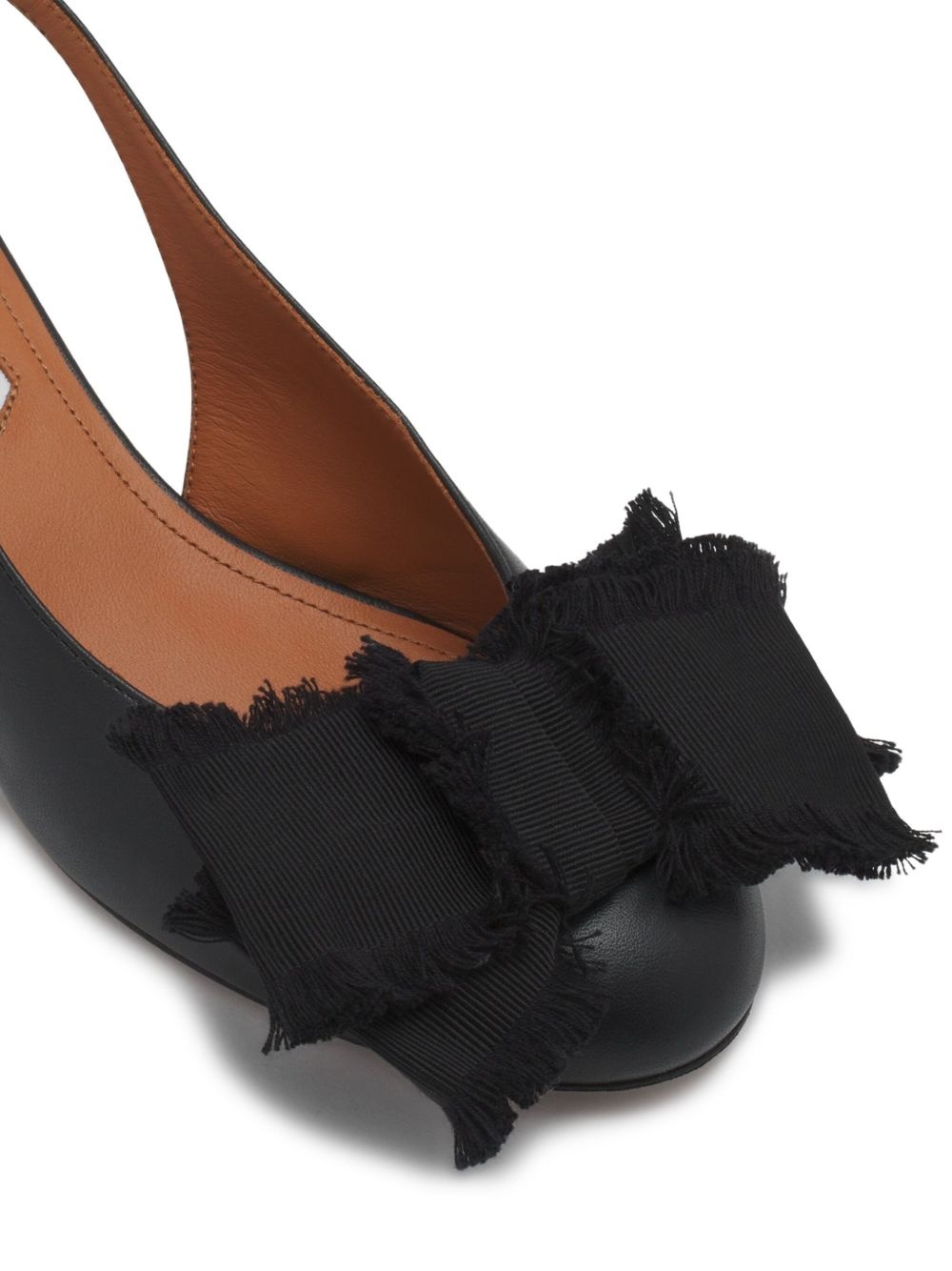 leather pumps - 5