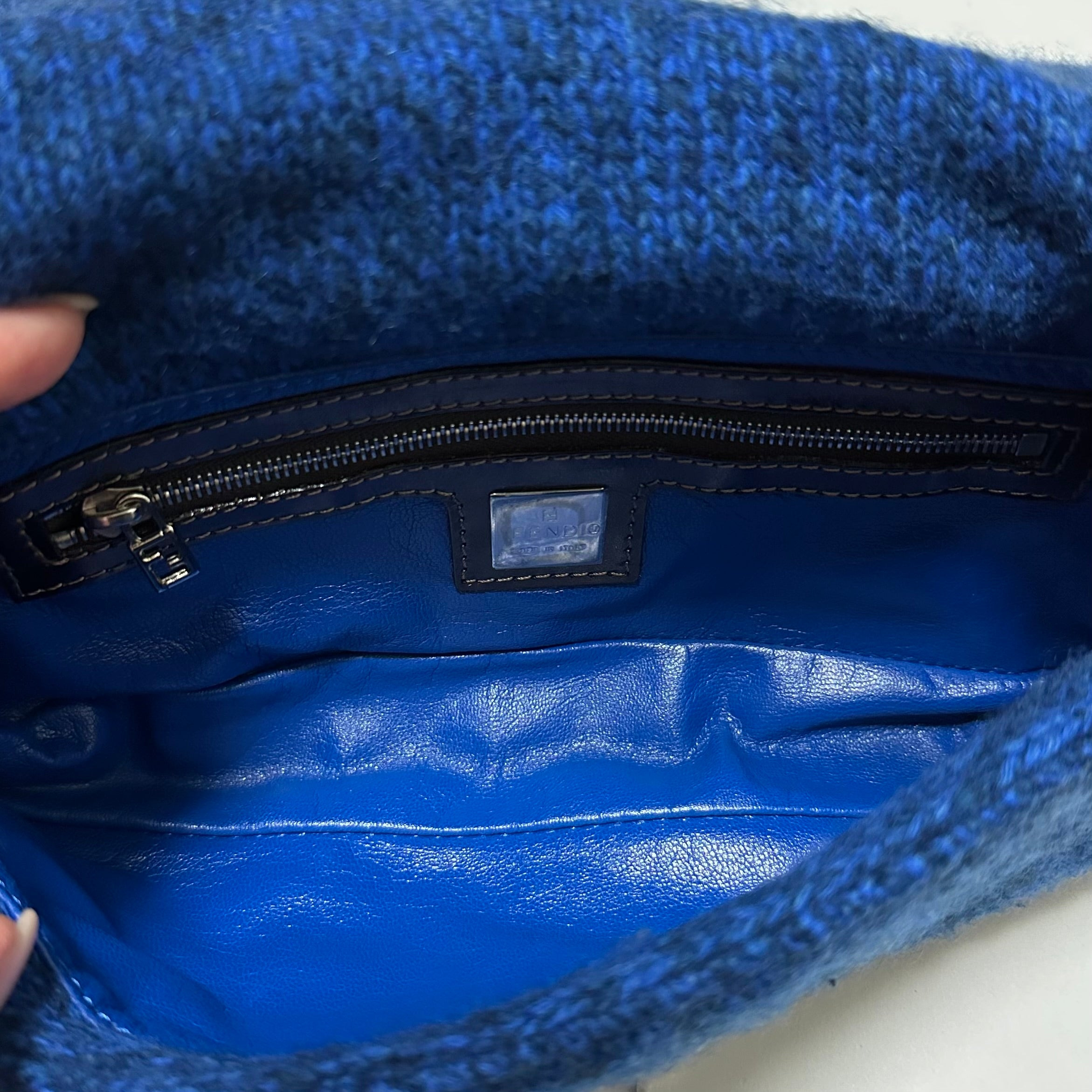 FENDI Knit Baguette Bag - 8
