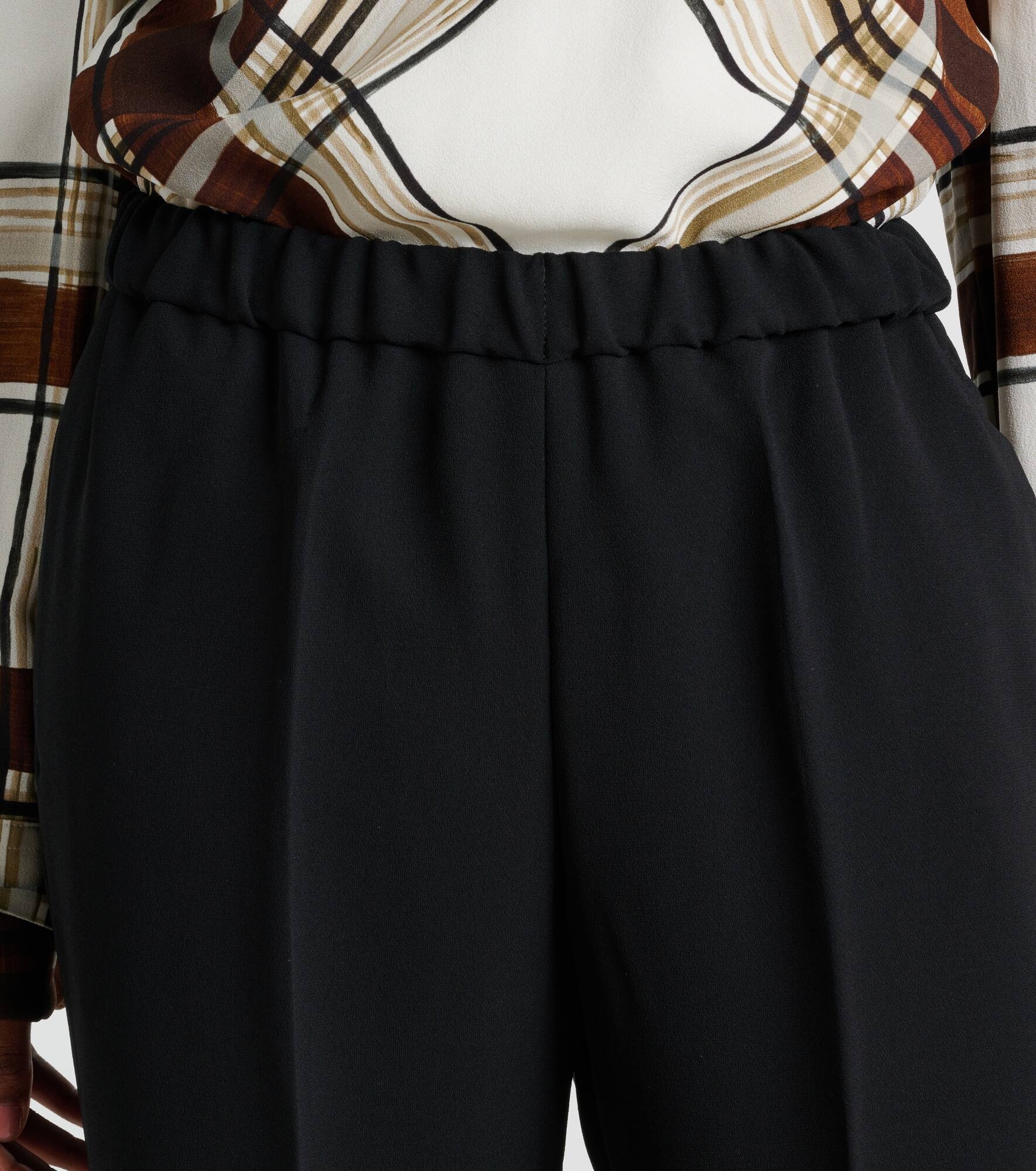 Pleated slim pants - 4