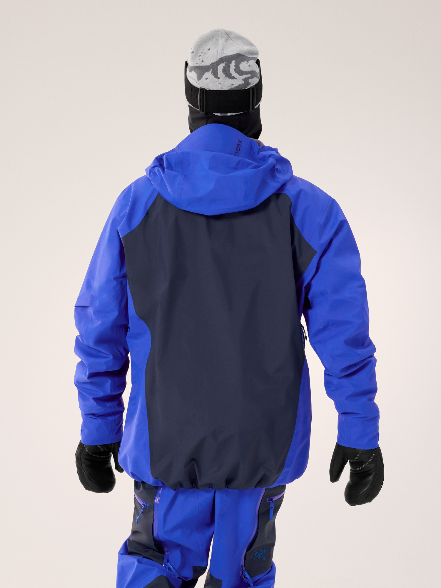 Sabre Jacket - 4