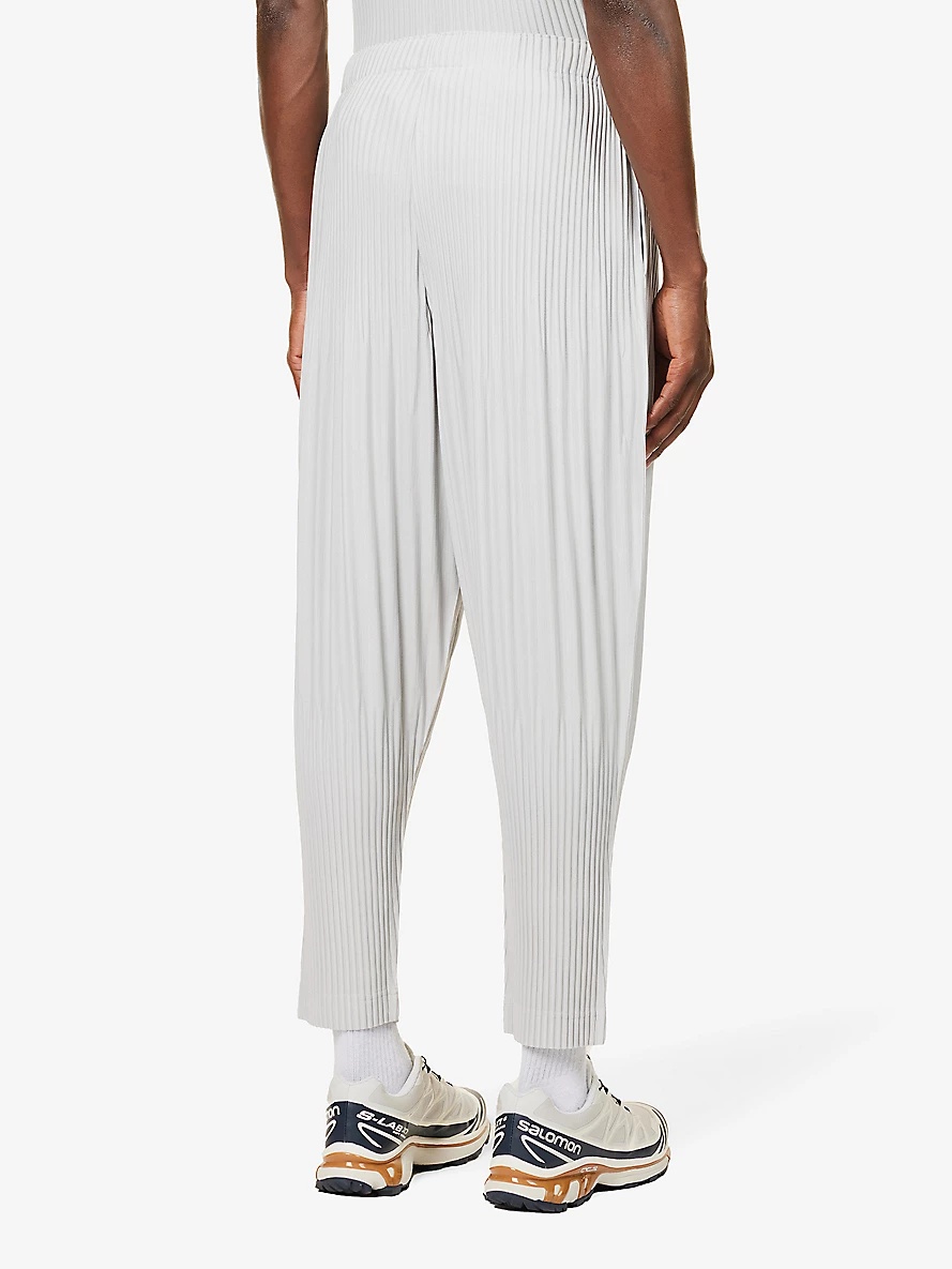 Basic pleated tapered-leg knitted trousers - 4