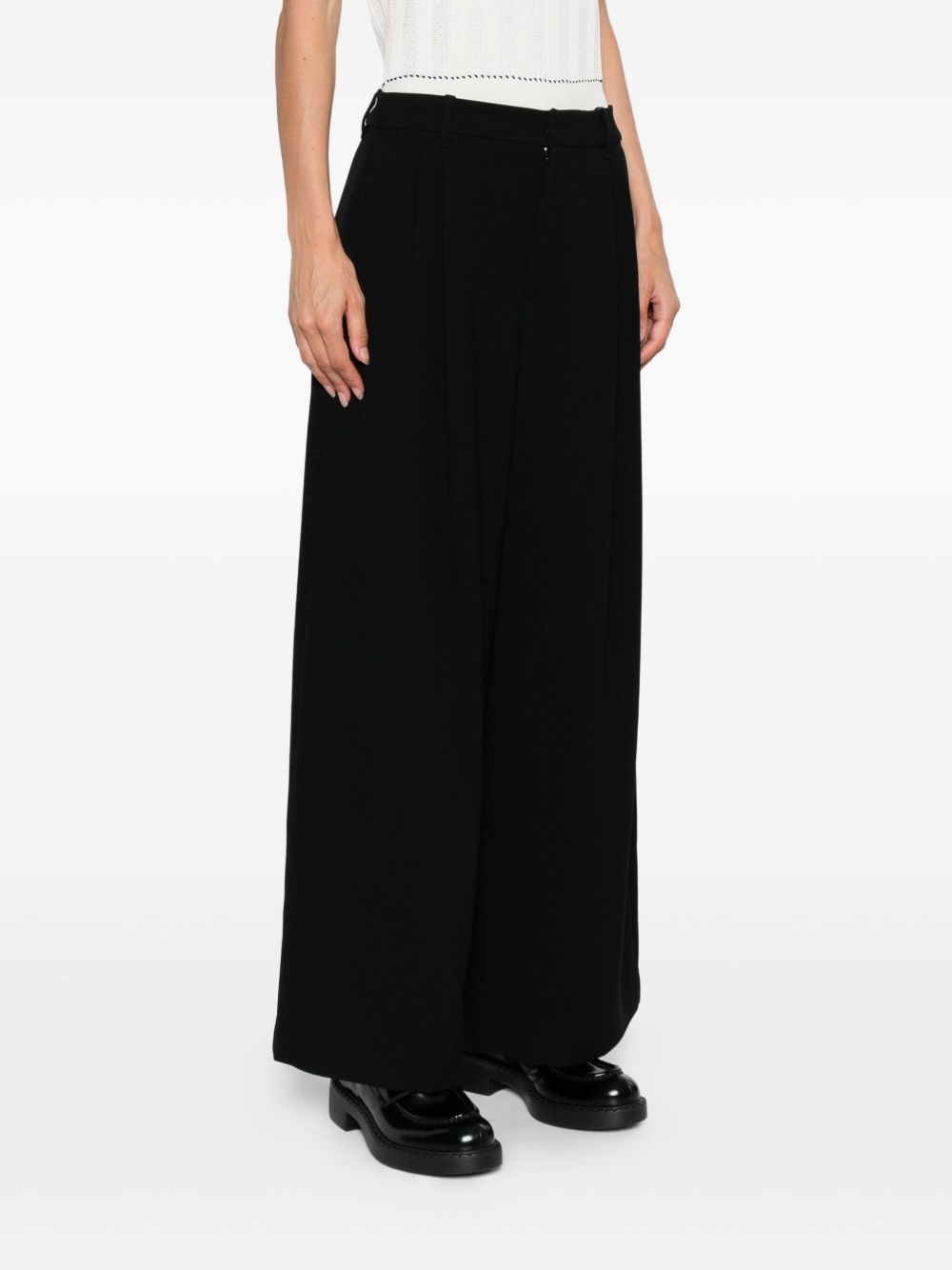 high-waisted trousers - 3