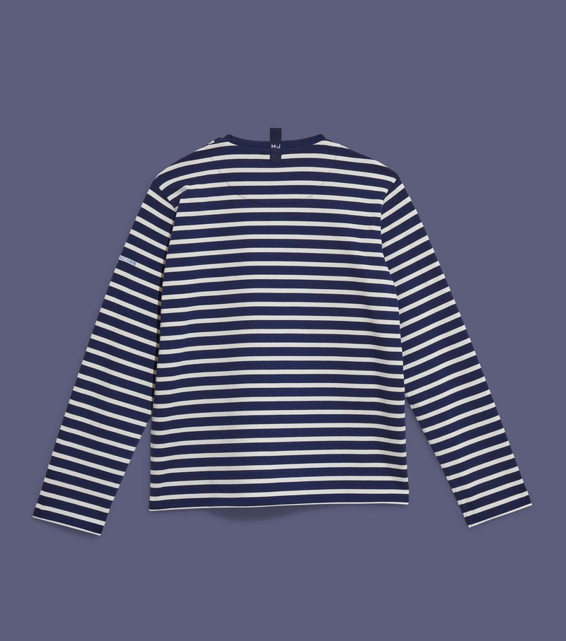 THE STRIPED T-SHIRT 6