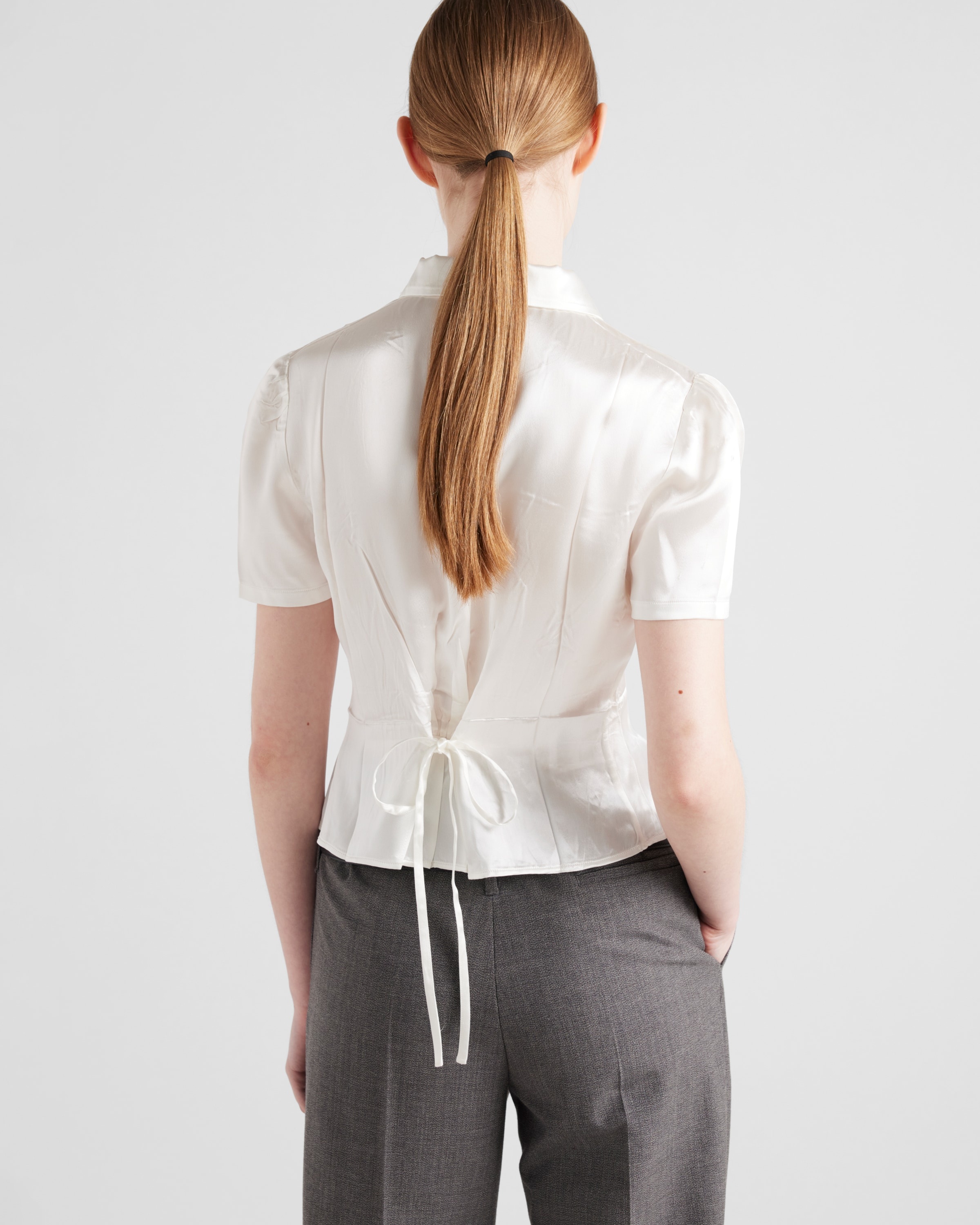 Short-sleeved satin shirt - 5