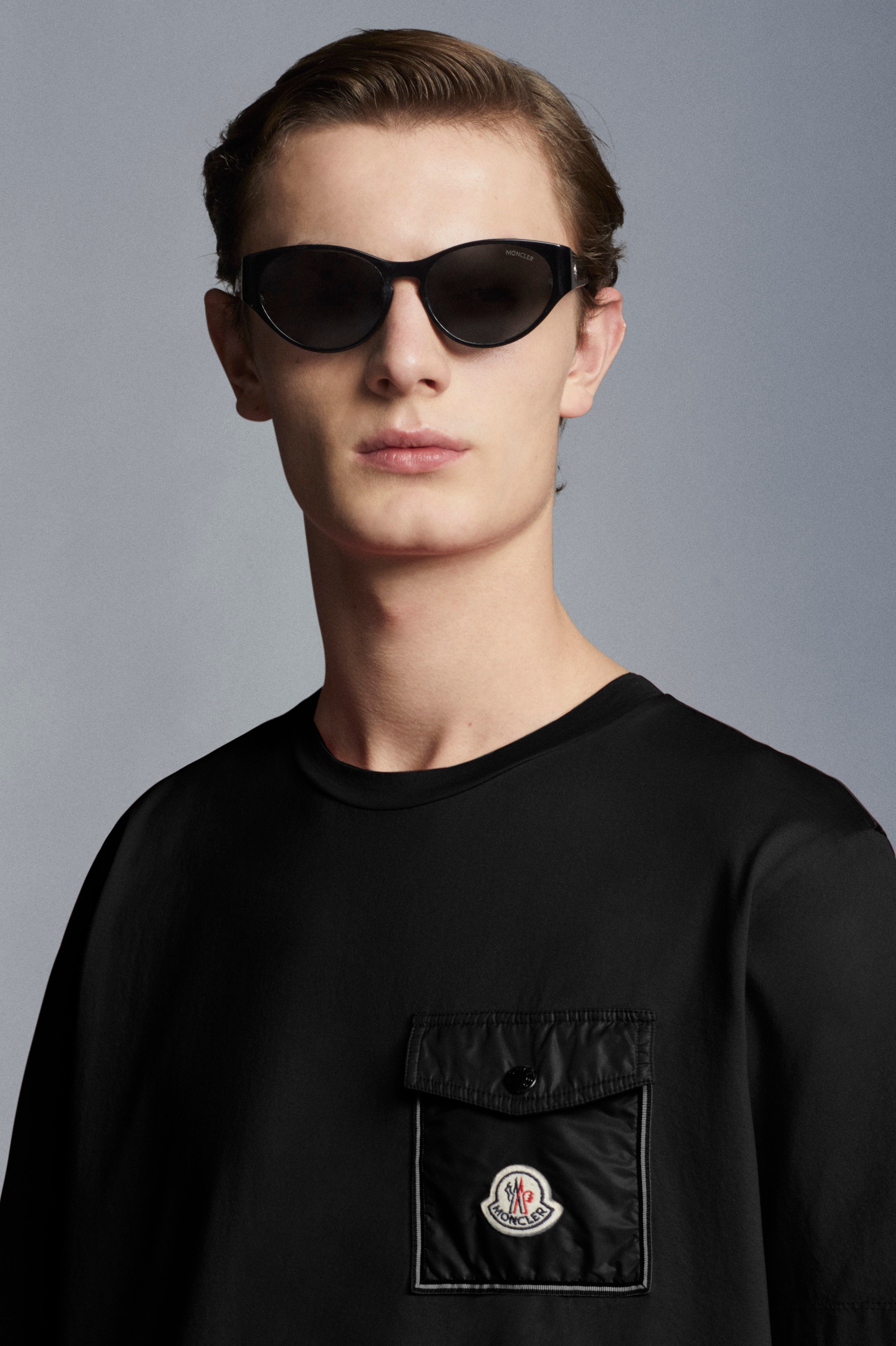 T-Shirt with Pocket - 4