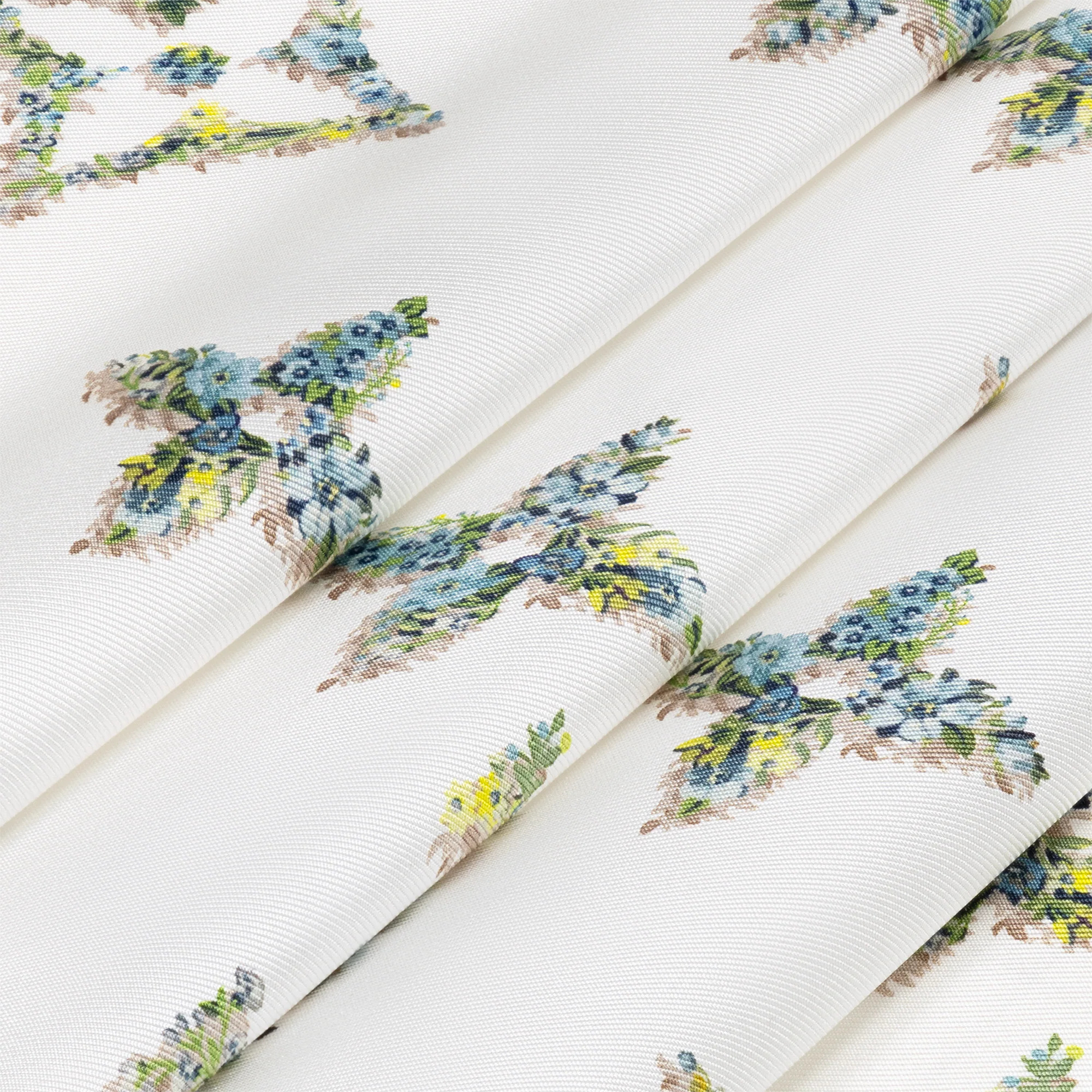 Monogram Flowers Shawl 3