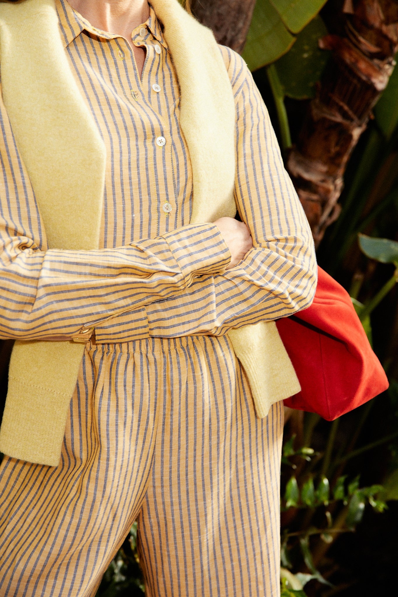 YELLOW INDIGO STRIPE LINEN FONDA BUTTON DOWN - 4