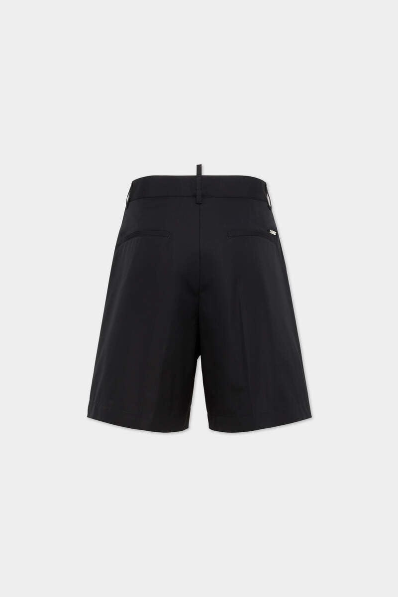 DSQUARED2 RELAXED WIDE SHORTS outlook