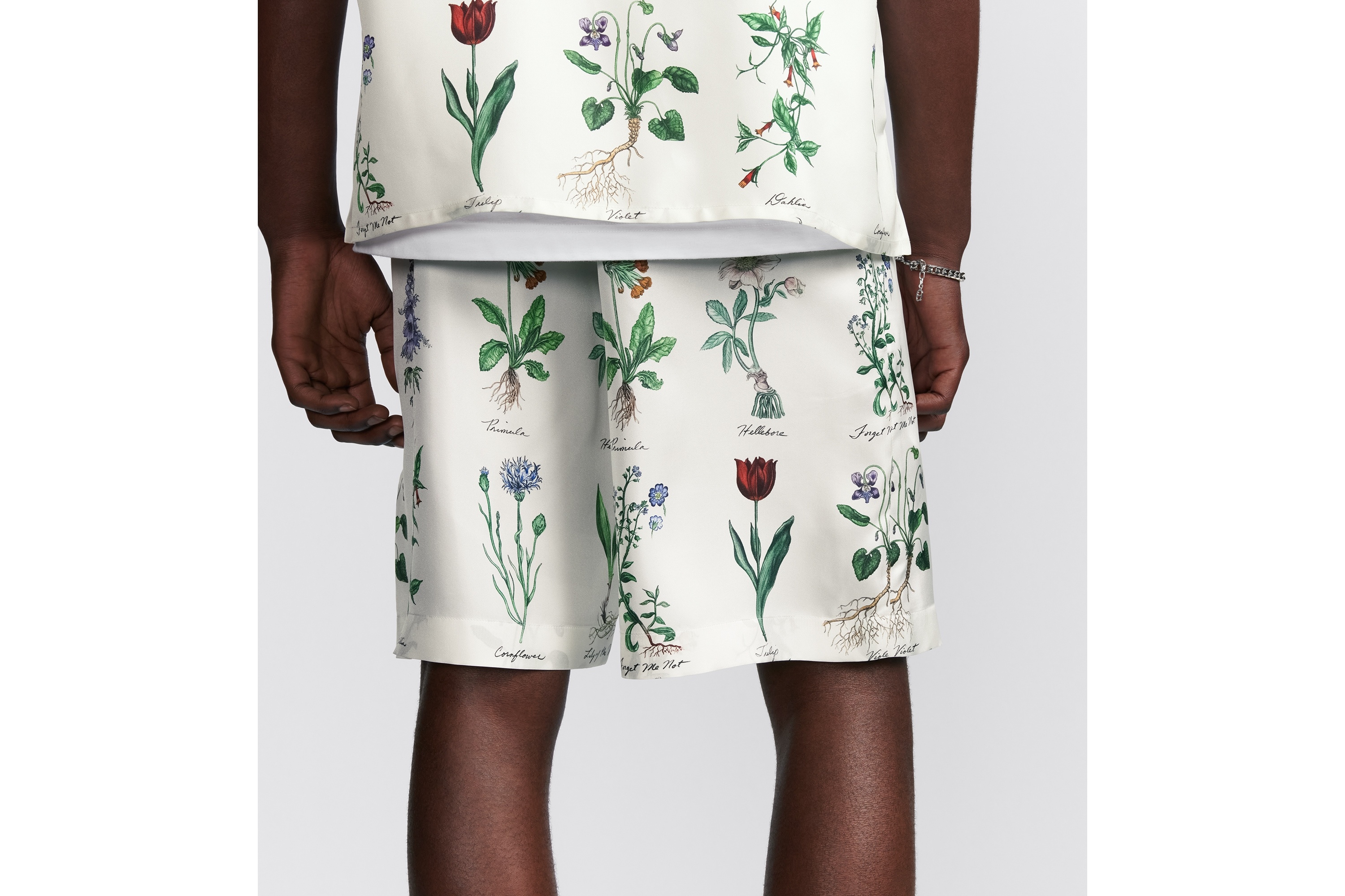 Herbarium Illustration Bermuda Shorts - 4