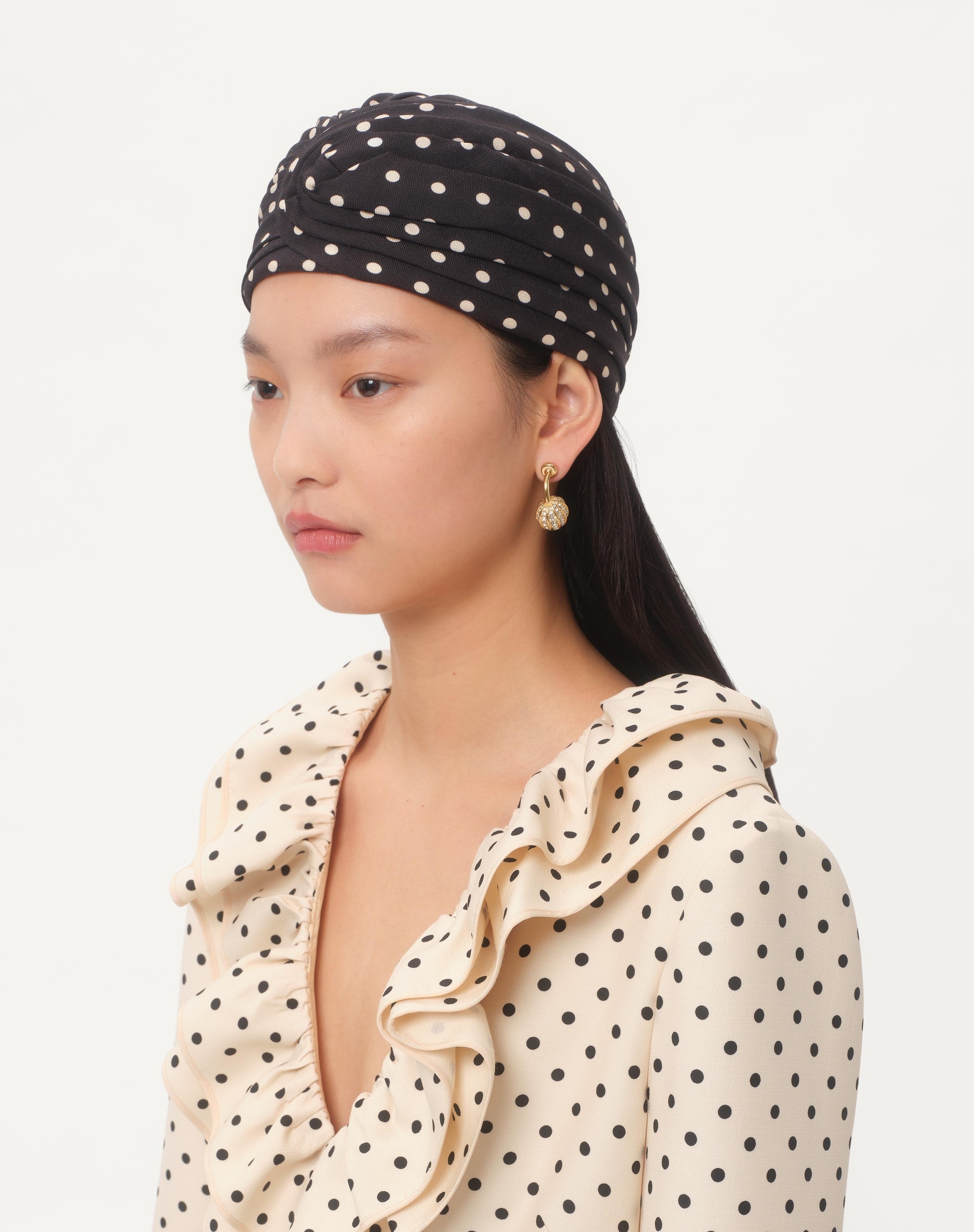 POETIQUE DES GOUTTES MONO EARRING IN METAL AND SWAROVSKI® CRYSTALS - 2