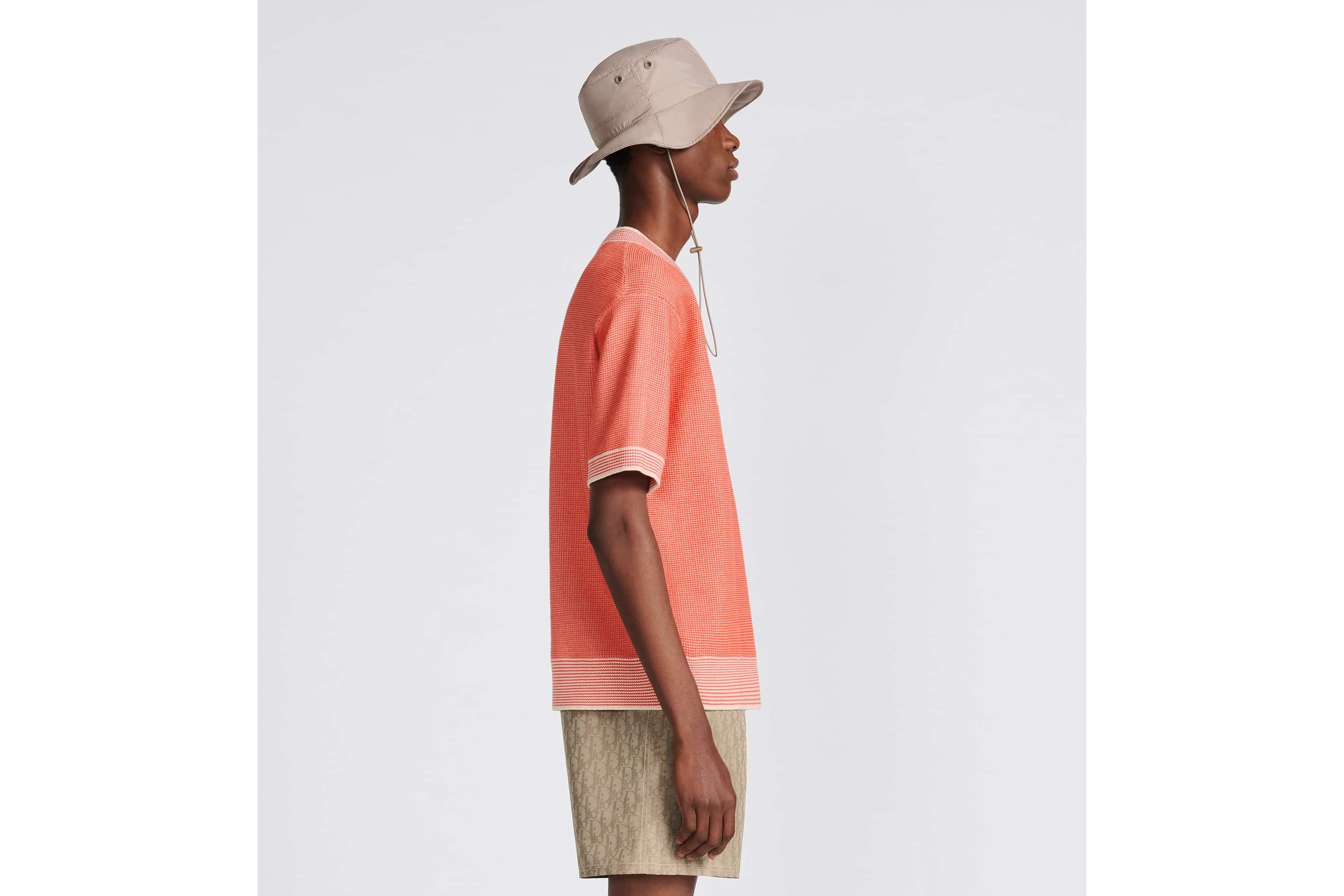 T-Shirt - 5