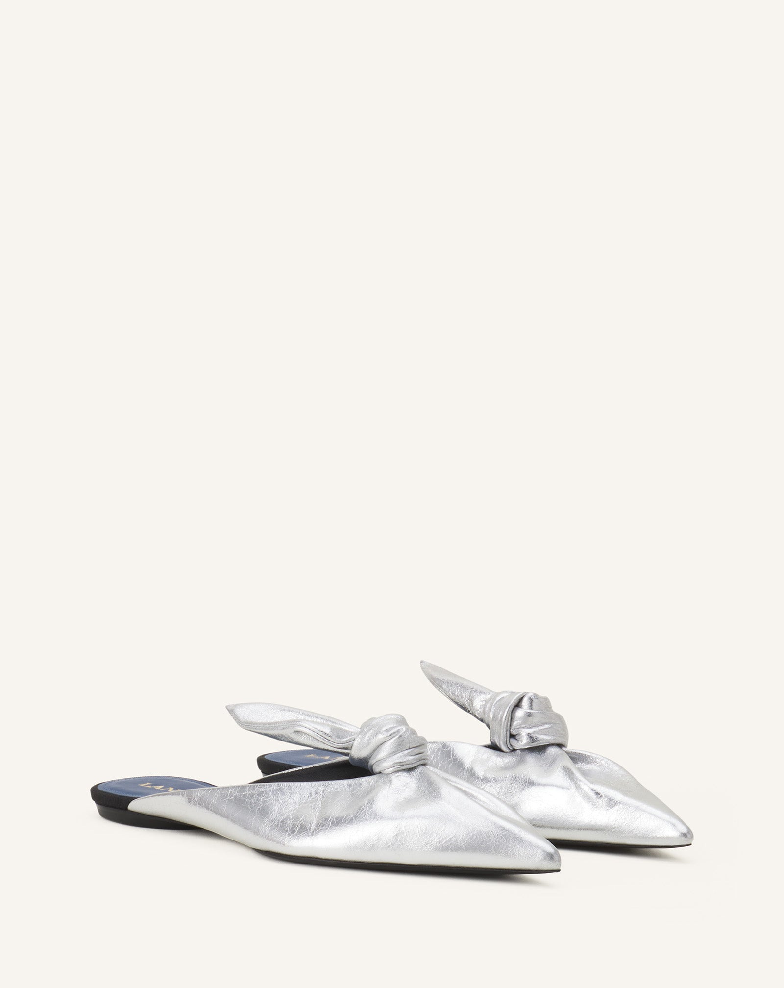 MIDNIGHT STEP BOW MULE IN METALLIC LEATHER - 2
