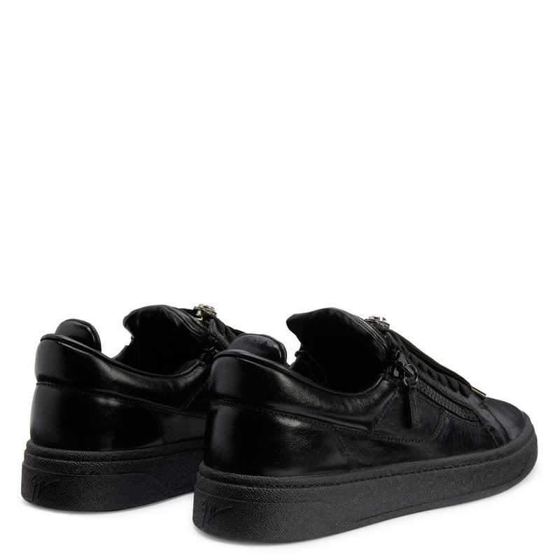 Giuseppe Zanotti Gz94 outlook