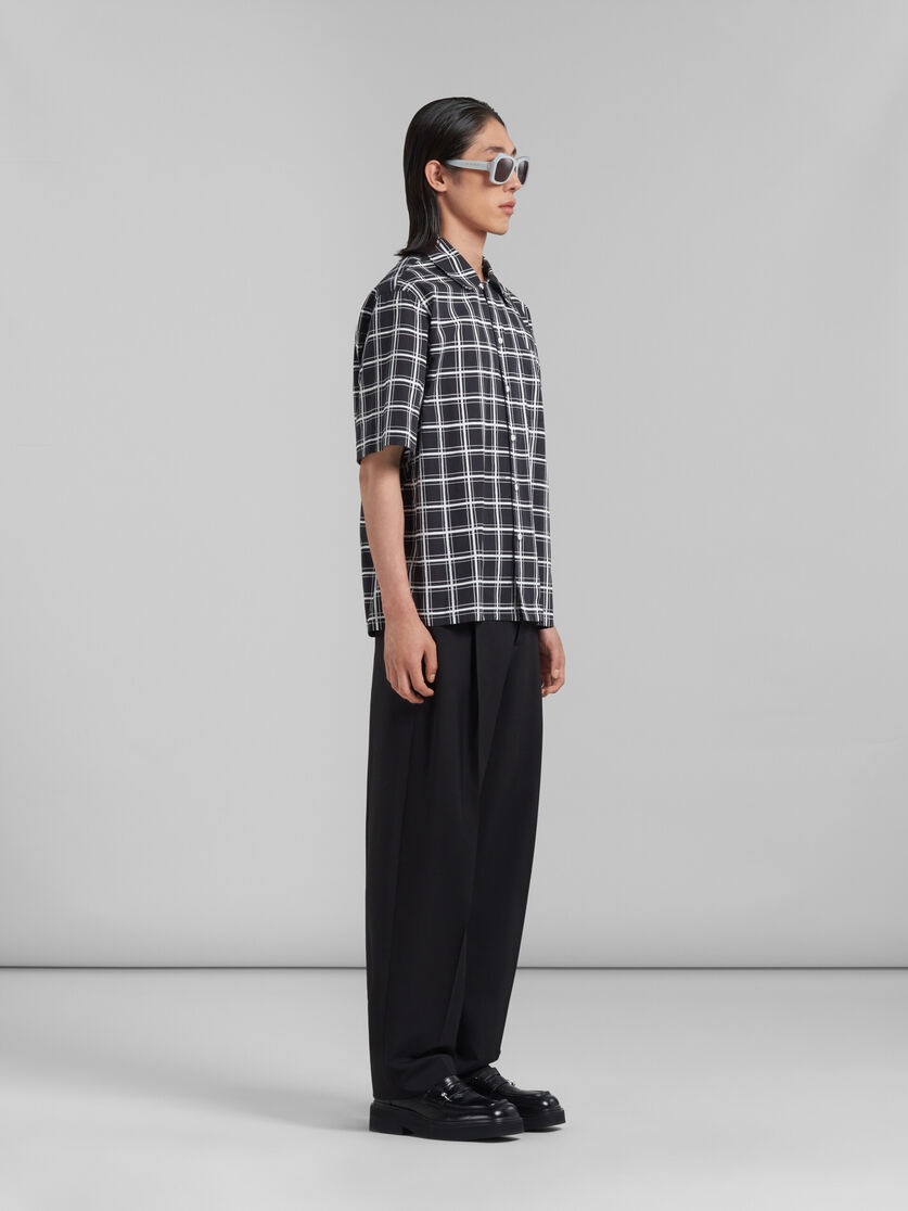 BLACK CHECKED POPLIN BOWLING SHIRT - 5