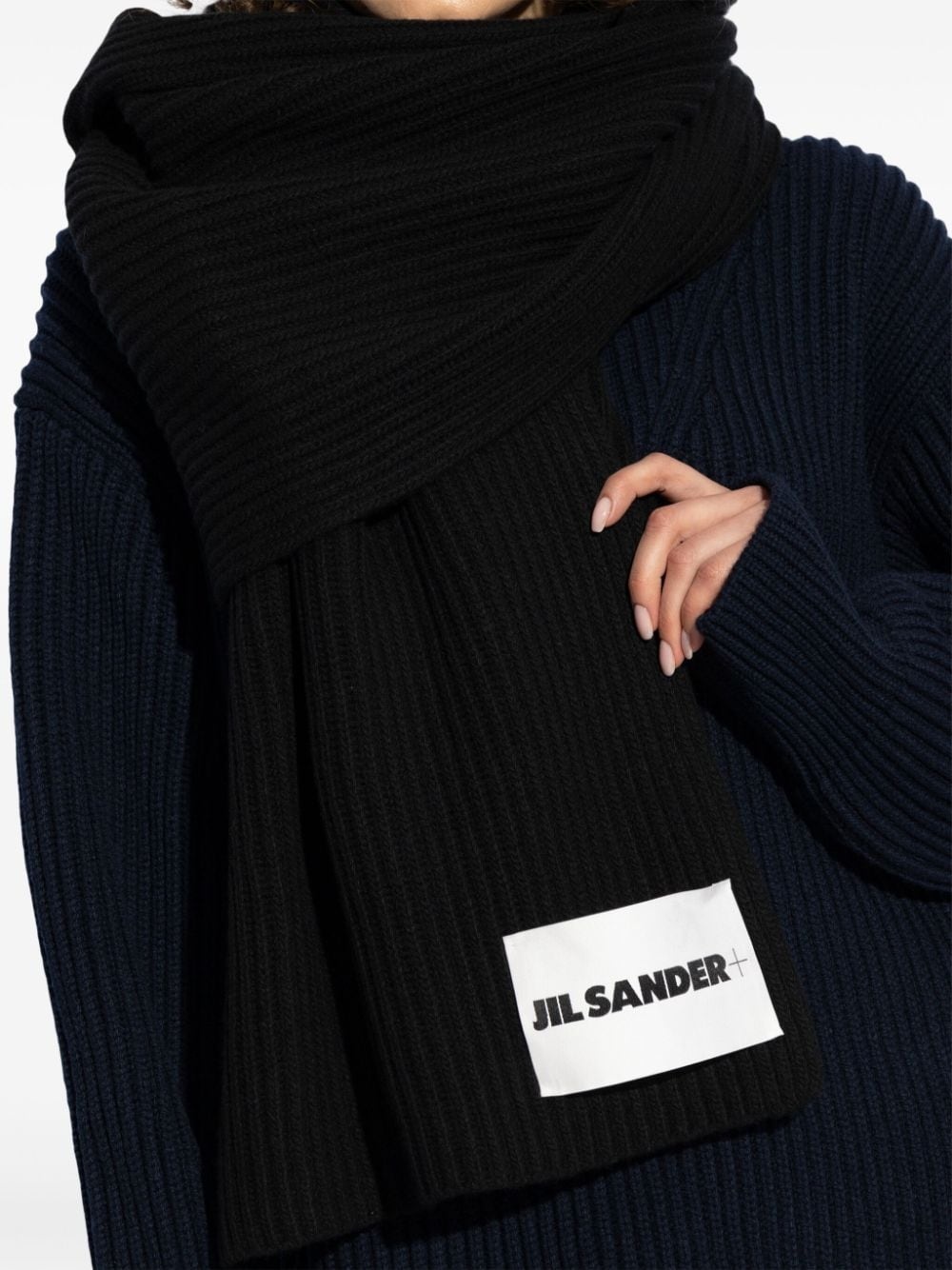 logo-patch wool scarf - 4