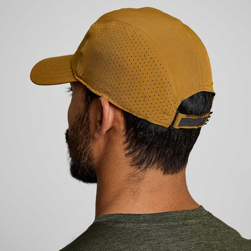Saucony Outpace Hat outlook