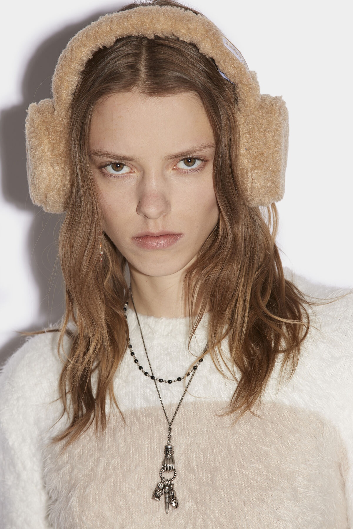 WOOD LOVER FUR EARMUFFS 6