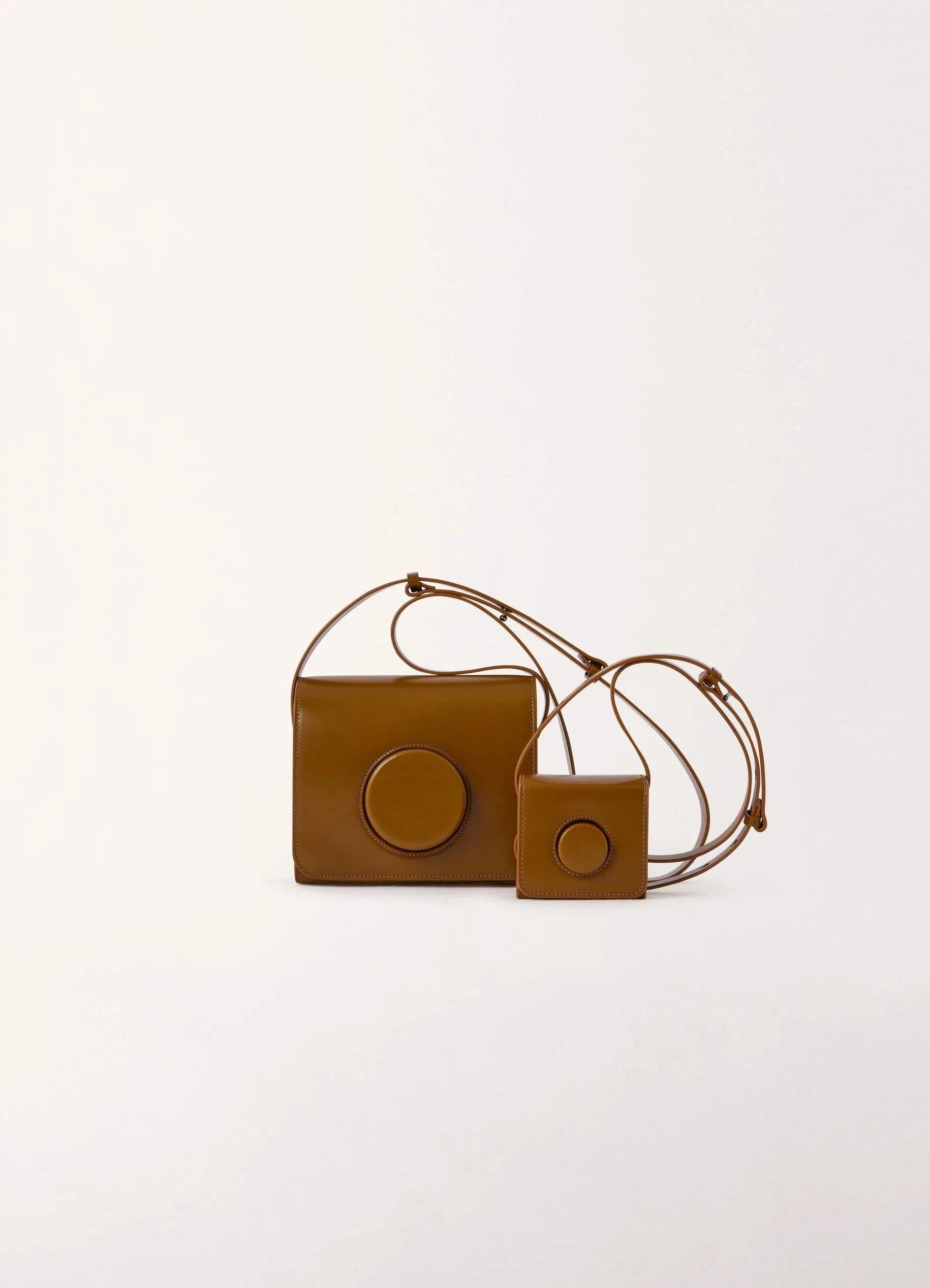 MINI CAMERA BAG
VEGETABLE TANNE - 5