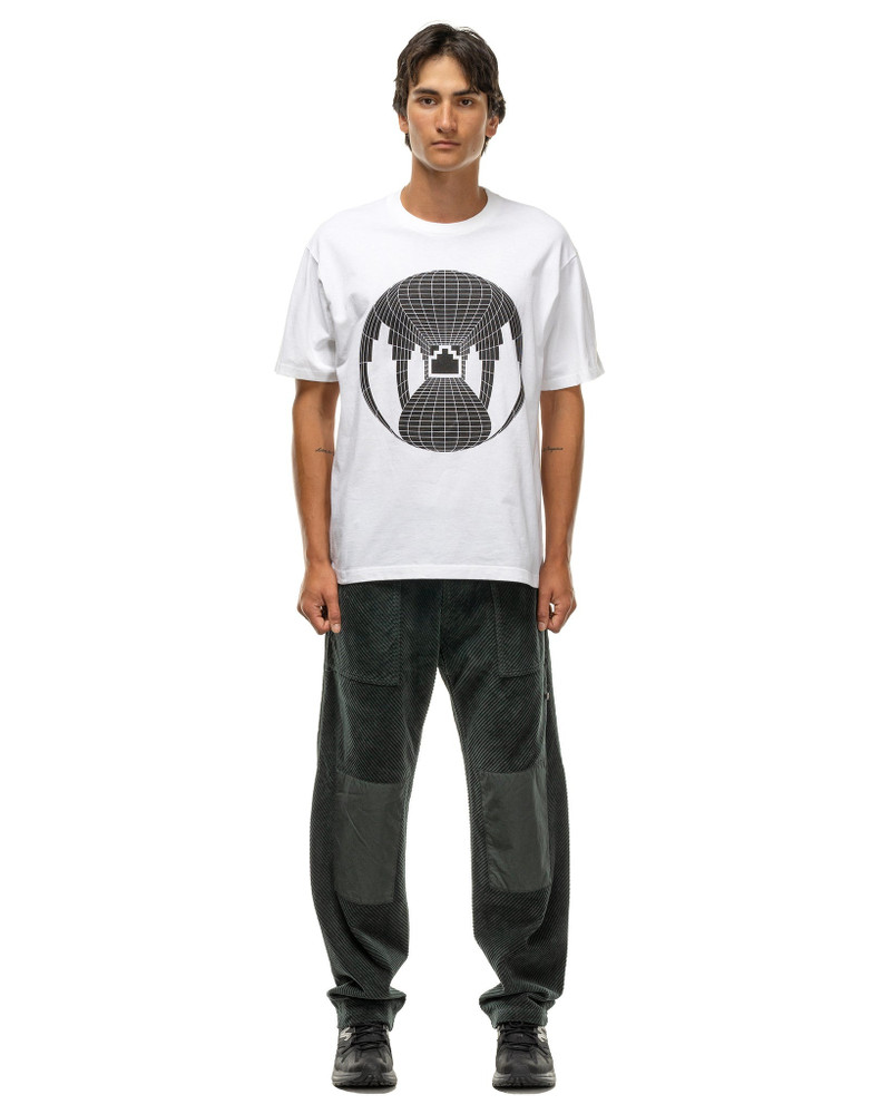 Cav Empt MD IN THE PRESENT ZIGS T WHITE outlook