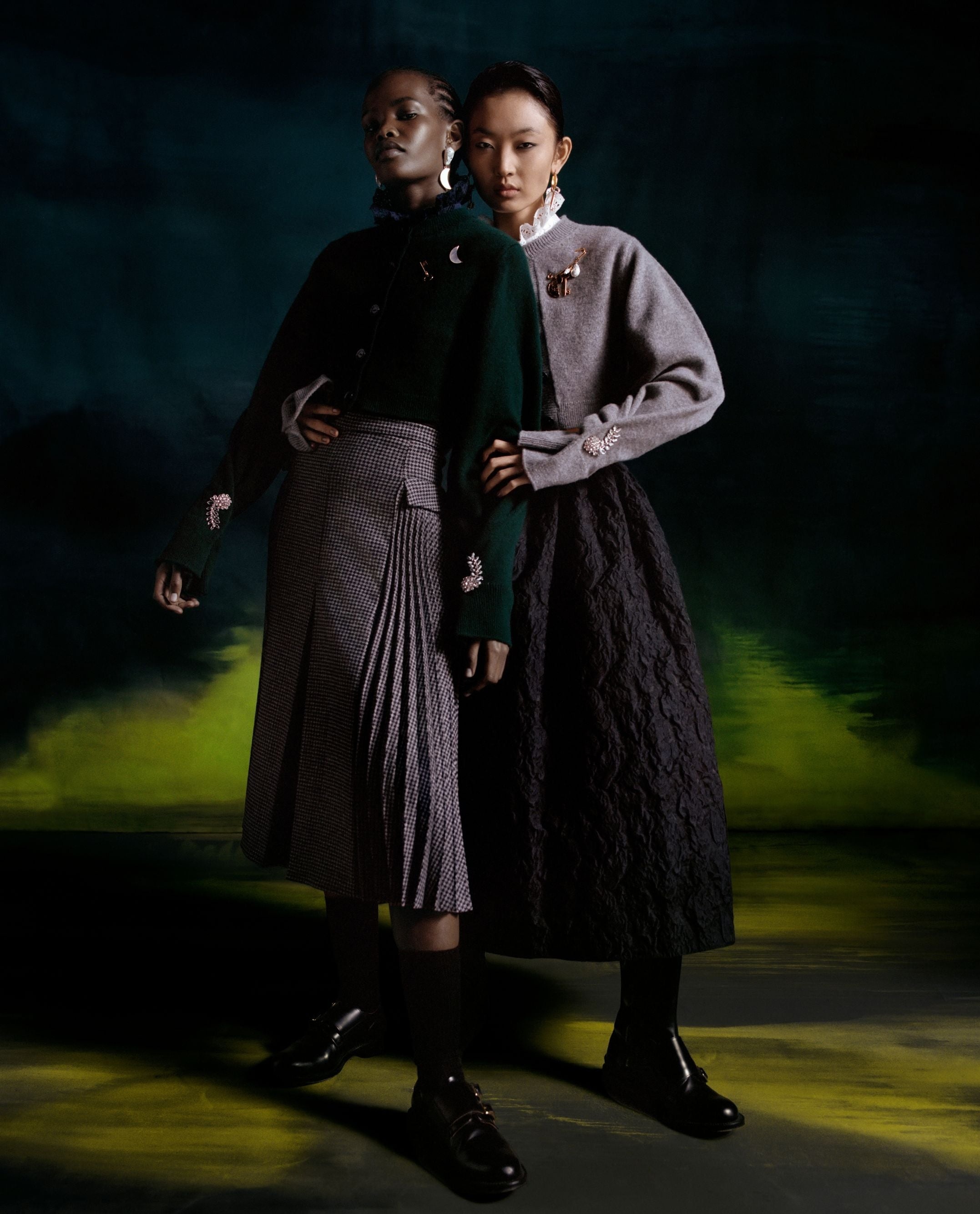 LONG LENGTH VOLUME SKIRT WITH FLARE - 6