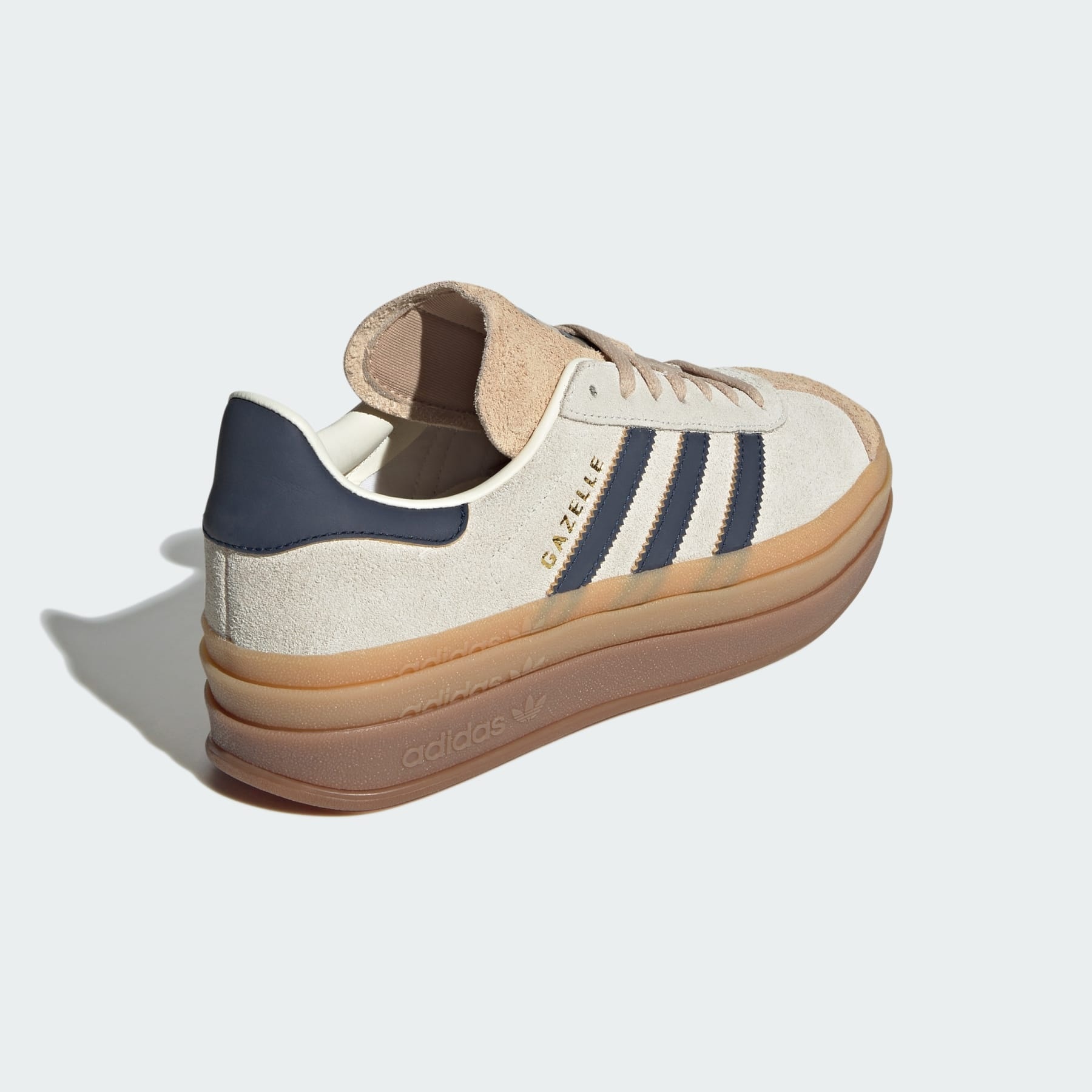 ★早期完売★ADIDAS★GAZELLE BOLD★NAVY BEIGE★関税込★ adidas Gazelle Bold Shoes | REVERSIBLE