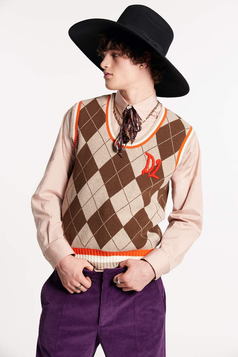 D2 ARGYLE VEST KNIT 3