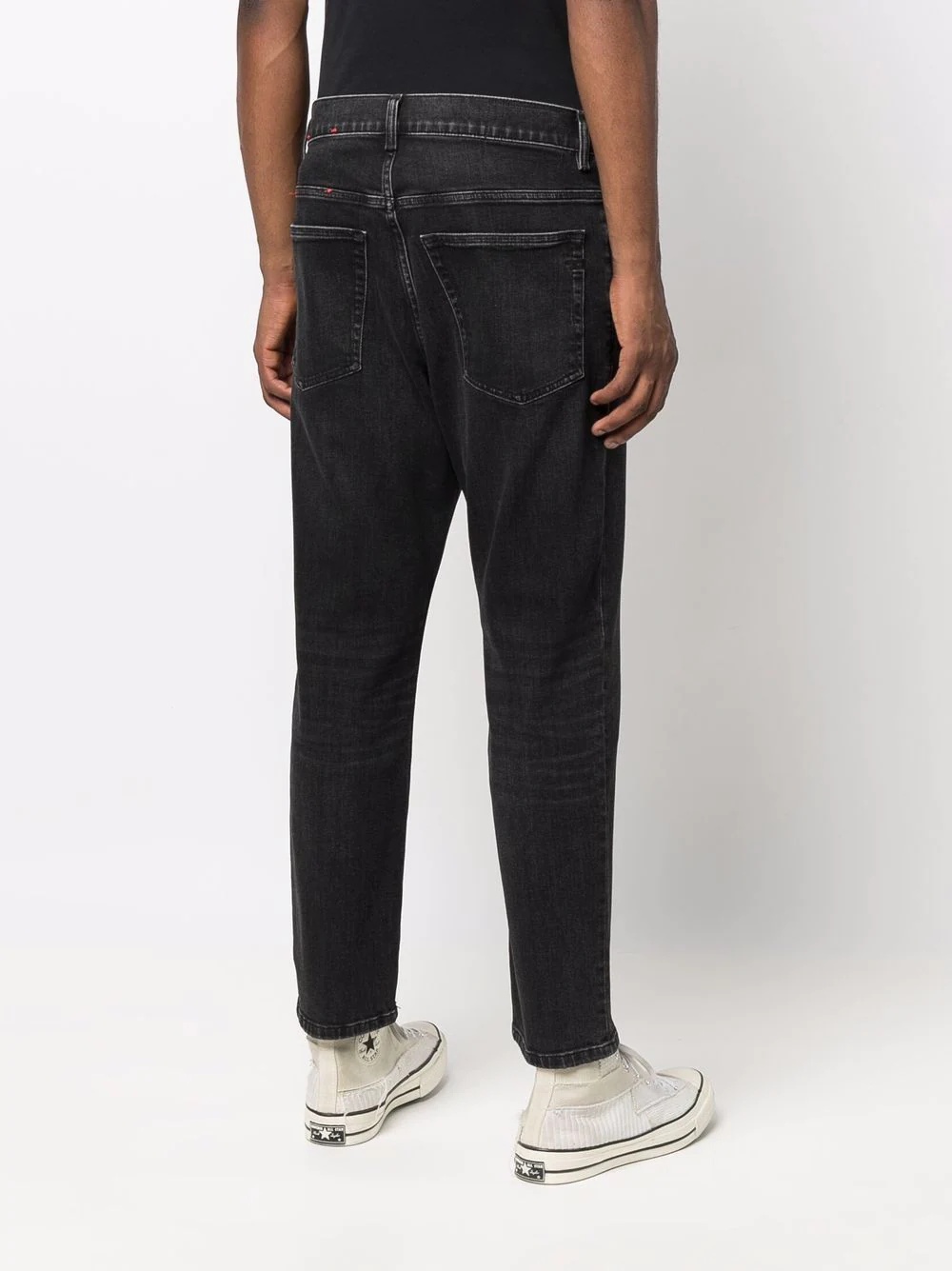 D-Fining tapered-leg jeans - 4